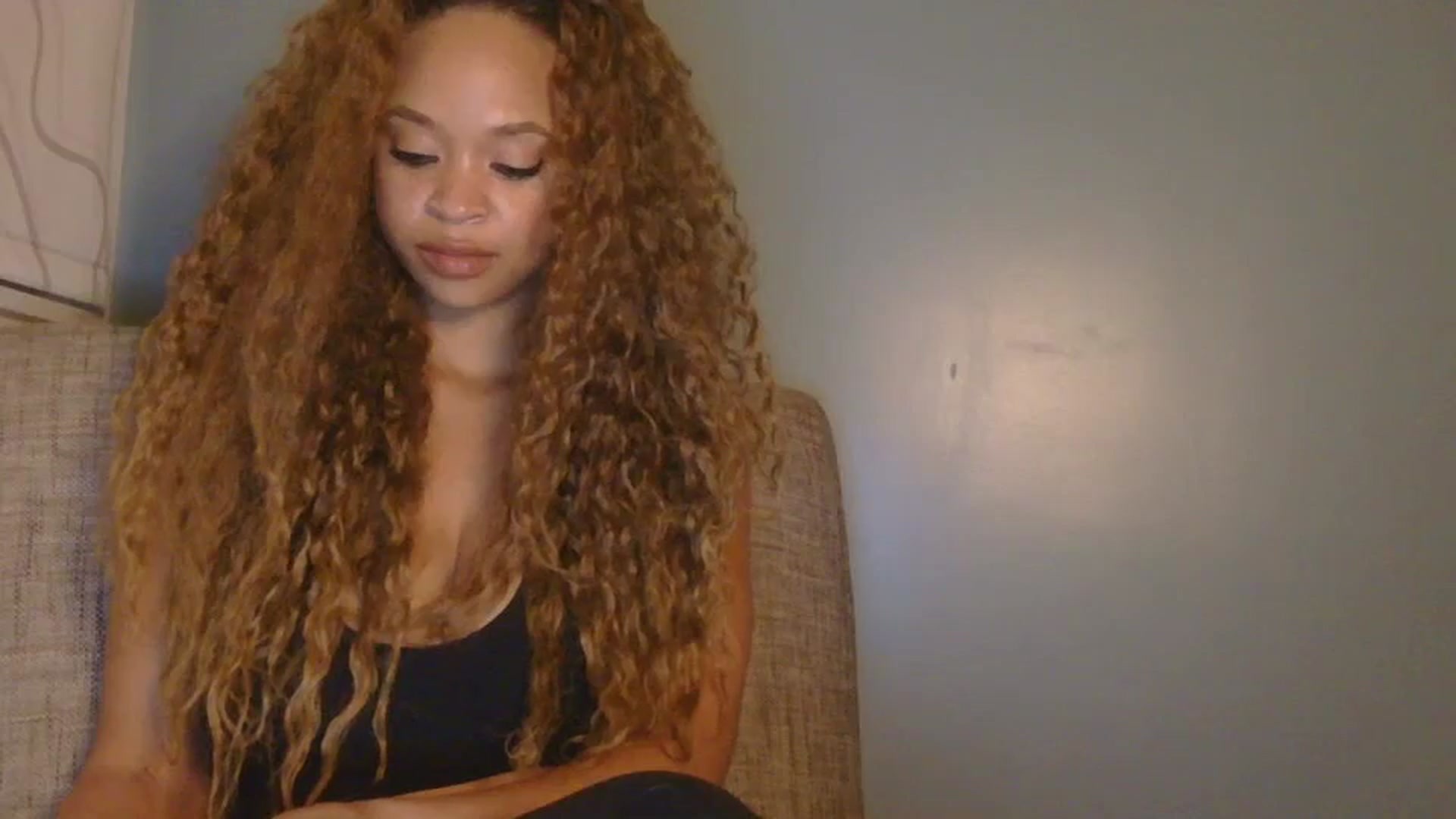 Gallery image thumbnail from MelissaGee's myfreecams stream on, 10/05/2025, 18:17 image 11 of 20