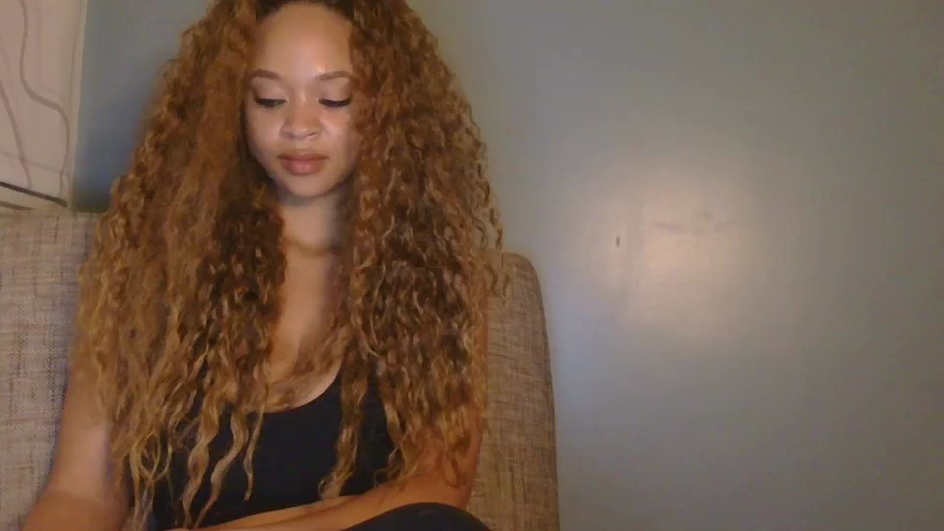 Gallery image thumbnail from MelissaGee's myfreecams stream on, 10/05/2025, 18:17 image 12 of 20