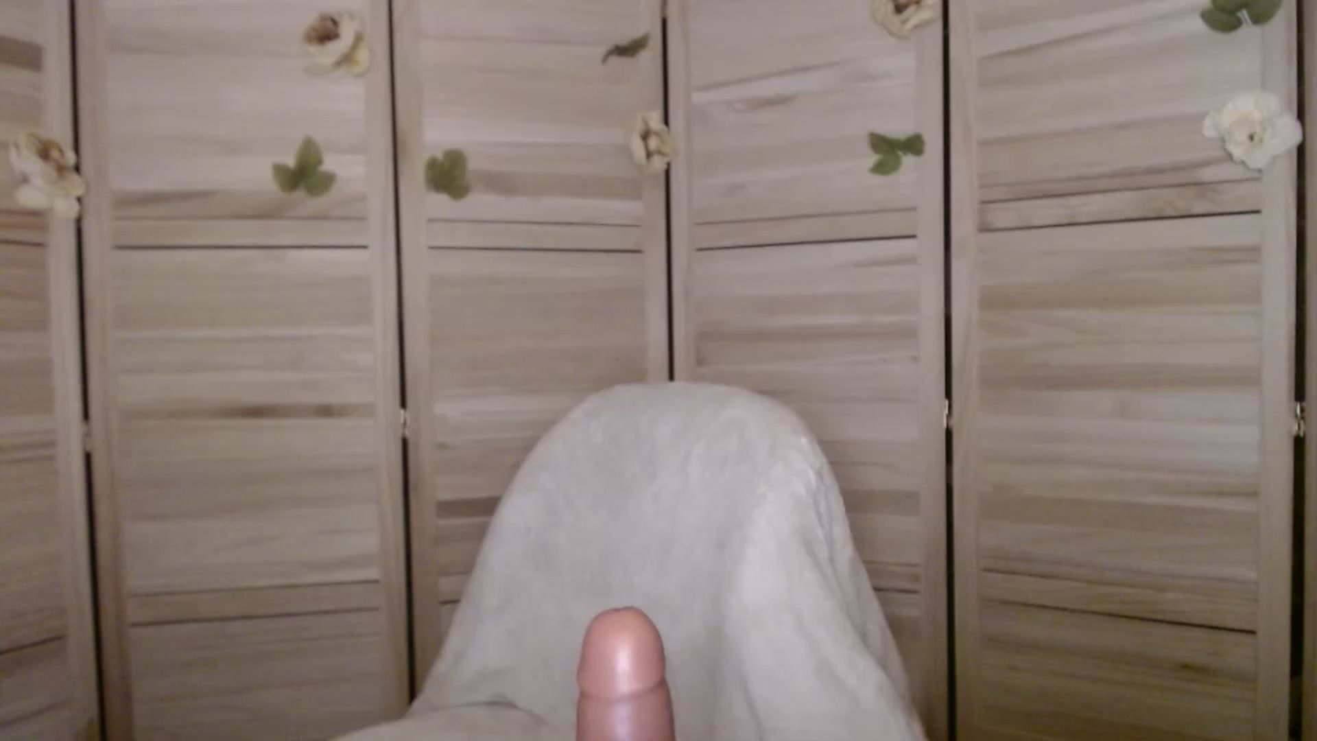 Gallery image thumbnail from MelissaGee's myfreecams stream on, 01/05/2026, 04:36 image 18 of 20