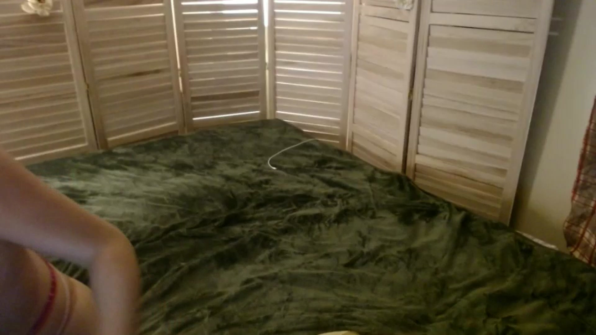 Gallery image thumbnail from MelissaGee's myfreecams stream on, 02/02/2026, 17:11 image 13 of 20