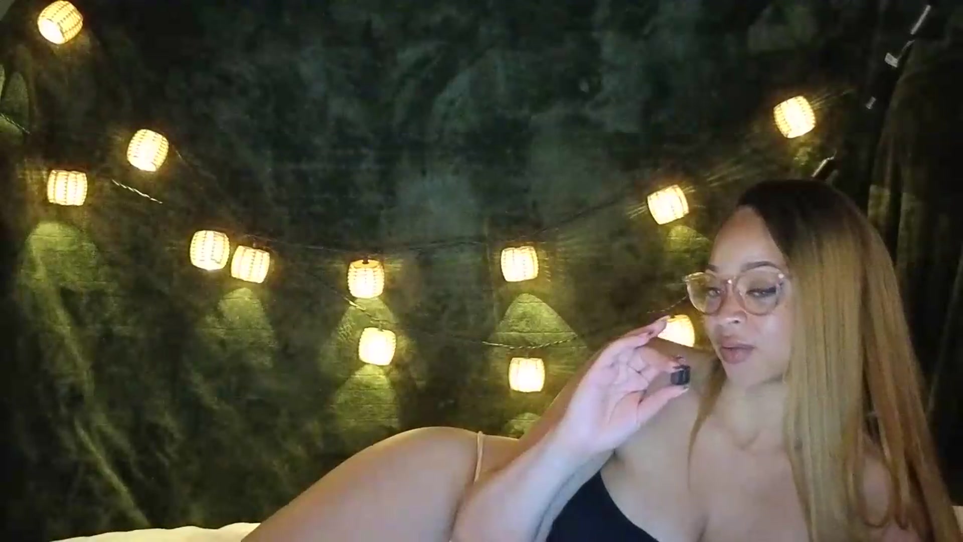 Gallery image thumbnail from MelissaGee's myfreecams stream on, 07/30/2026, 10:42 image 4 of 20
