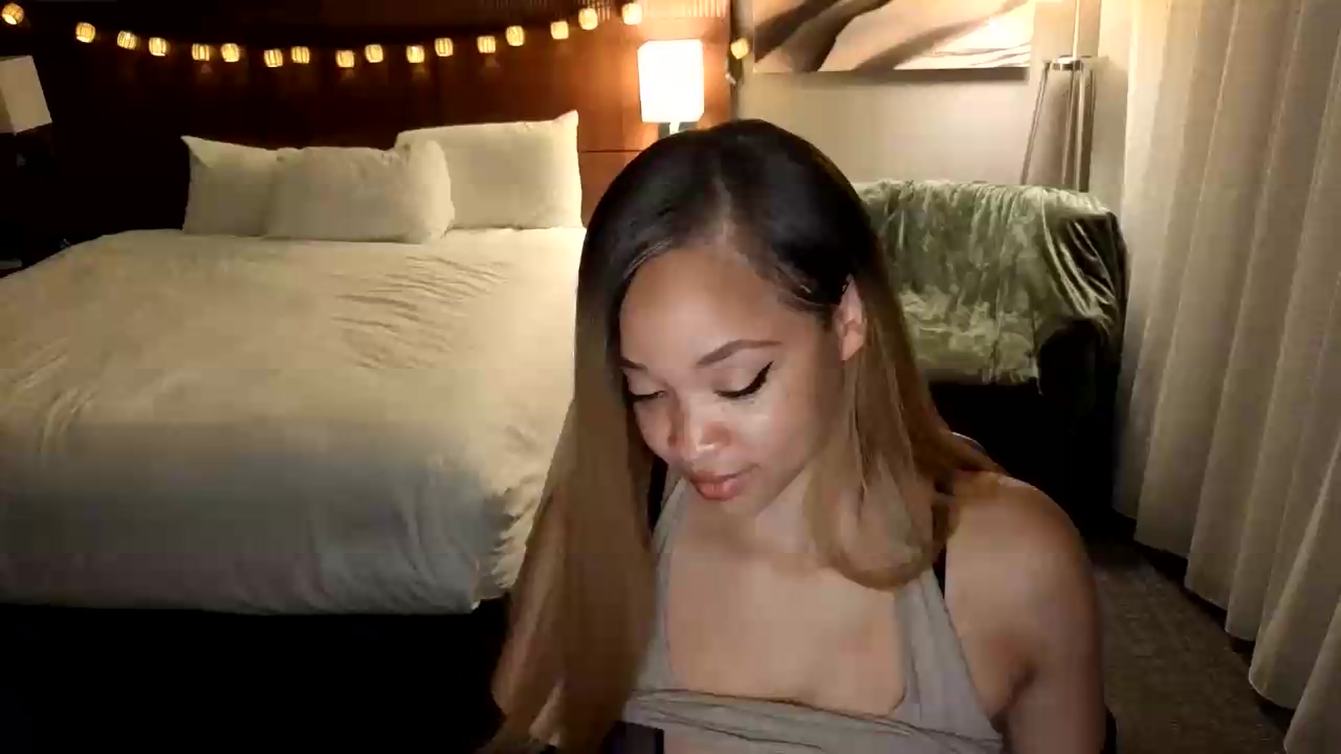 Gallery image thumbnail from MelissaGee's myfreecams stream on, 08/08/2026, 14:19 image 11 of 20