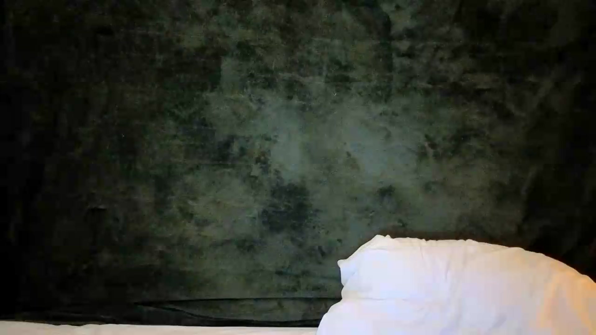 Gallery image thumbnail from MelissaGee's myfreecams stream on, 08/10/2026, 24:02 image 8 of 20