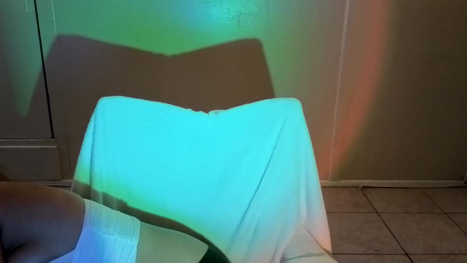 Gallery image thumbnail from MelissaGee's myfreecams stream on, 08/19/2026, 02:53 image 2 of 20