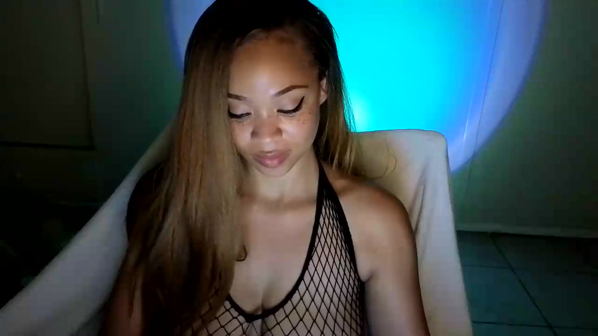 Gallery image thumbnail from MelissaGee's myfreecams stream on, 08/20/2026, 07:14 image 16 of 20