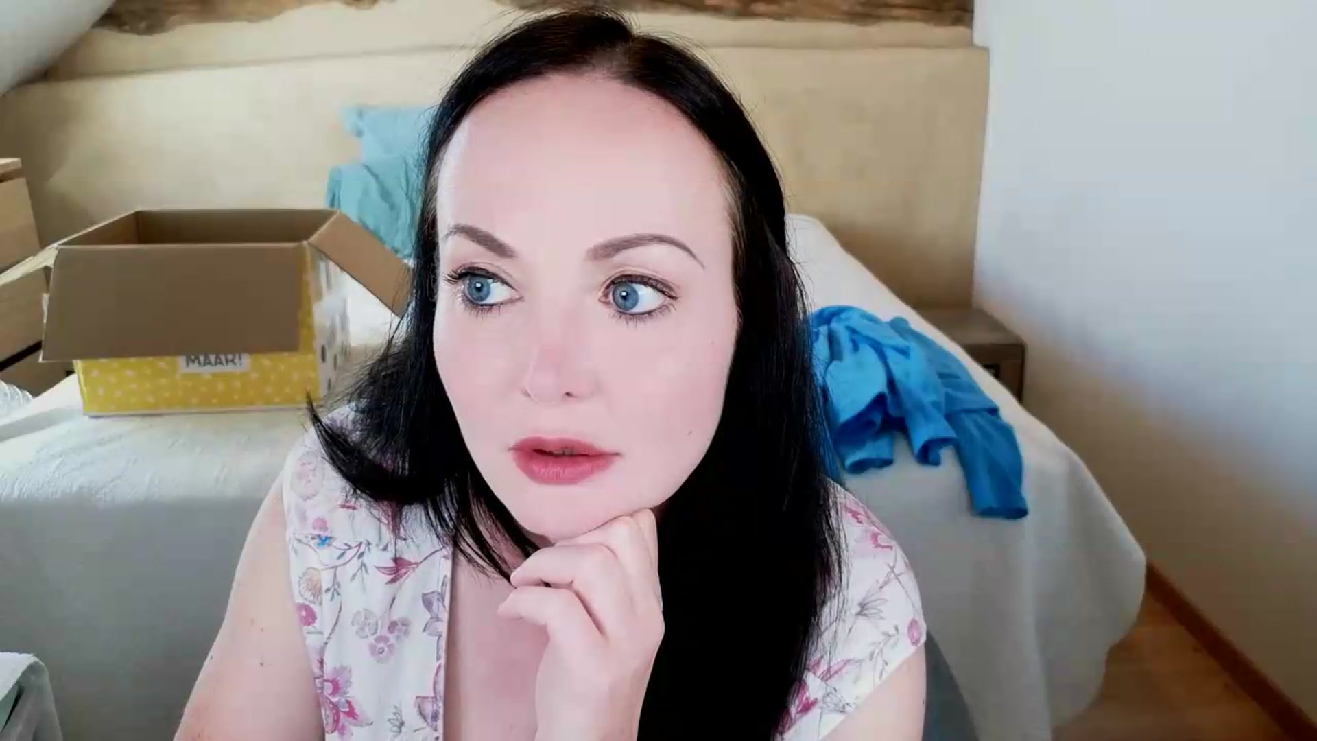 Gallery image thumbnail from MelissaLauren's myfreecams stream on, 07/05/2026, 15:40 image 13 of 20
