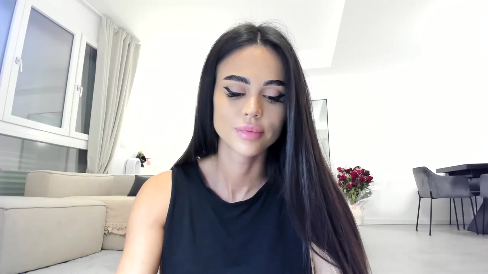 Gallery image thumbnail from Melissa_4444's myfreecams stream on, 06/25/2024, 02:17 image 16 of 20