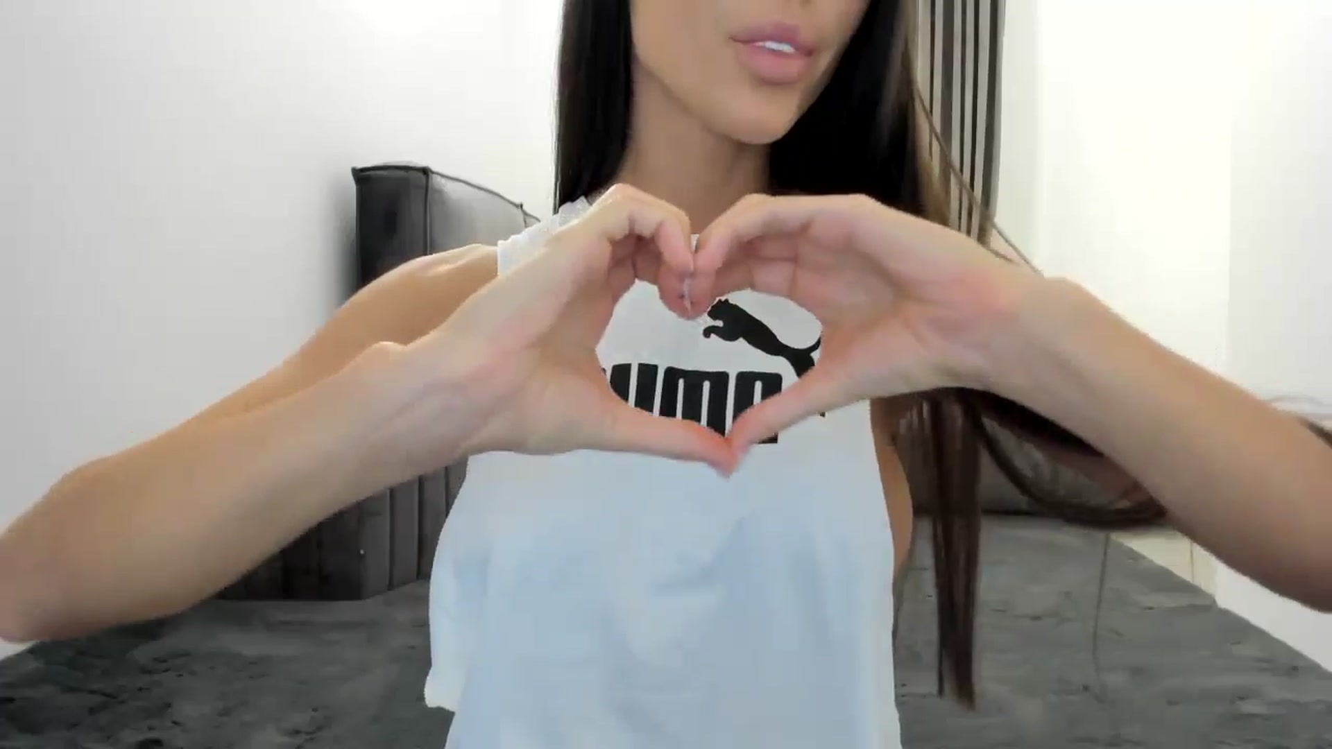 Gallery image thumbnail from Melissa_7777's myfreecams stream on, 07/24/2024, 23:12 image 14 of 20