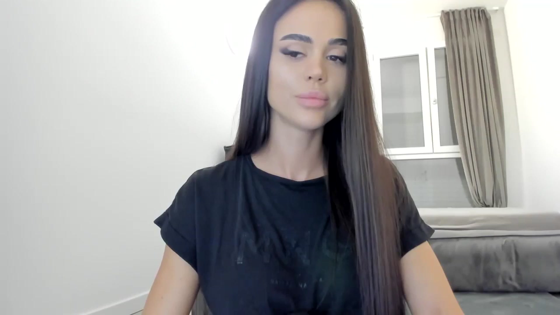 Gallery image thumbnail from Melissa_7777's myfreecams stream on, 09/11/2024, 01:07 image 18 of 20
