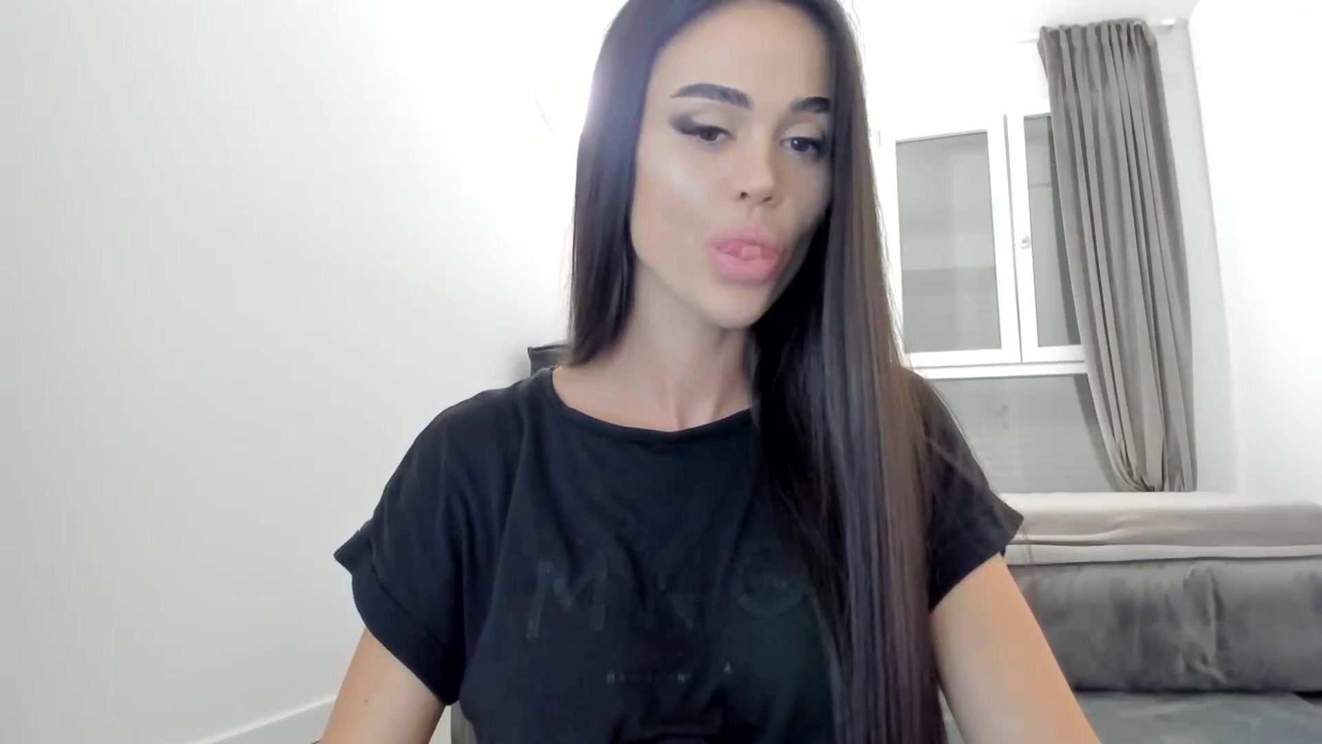 Gallery image thumbnail from Melissa_7777's myfreecams stream on, 09/11/2024, 01:07 image 3 of 20