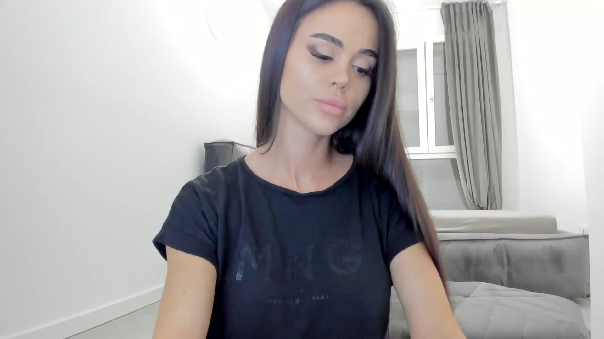 Gallery image thumbnail from Melissa_7777's myfreecams stream on, 09/11/2024, 02:32 image 1 of 20