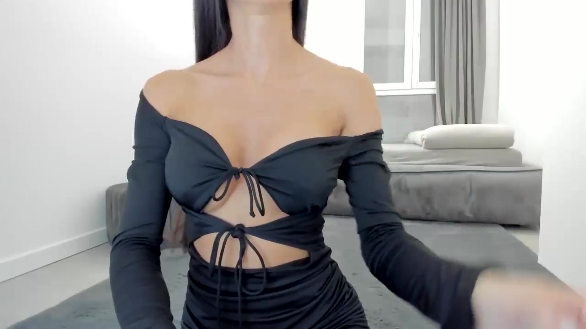 Gallery image thumbnail from Melissa_7777's myfreecams stream on, 09/15/2024, 22:22 image 19 of 20