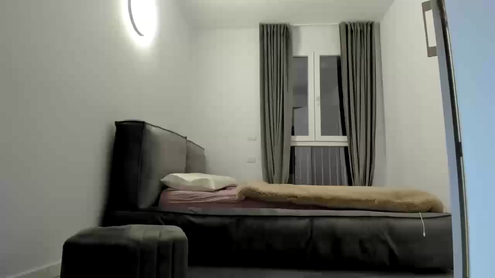 Gallery image thumbnail from Melissa_7777's myfreecams stream on, 01/20/2025, 23:31 image 7 of 20