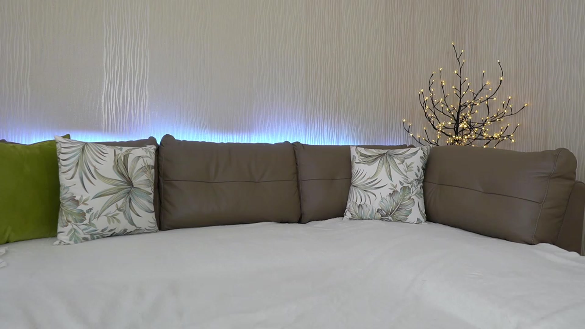 Gallery image thumbnail from Melissa_90's myfreecams stream on, 04/19/2023, 09:14 image 11 of 20