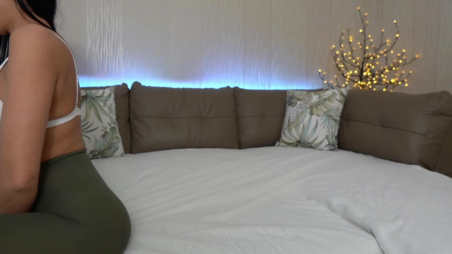 Gallery image thumbnail from Melissa_90's myfreecams stream on, 05/10/2023, 19:14 image 15 of 20