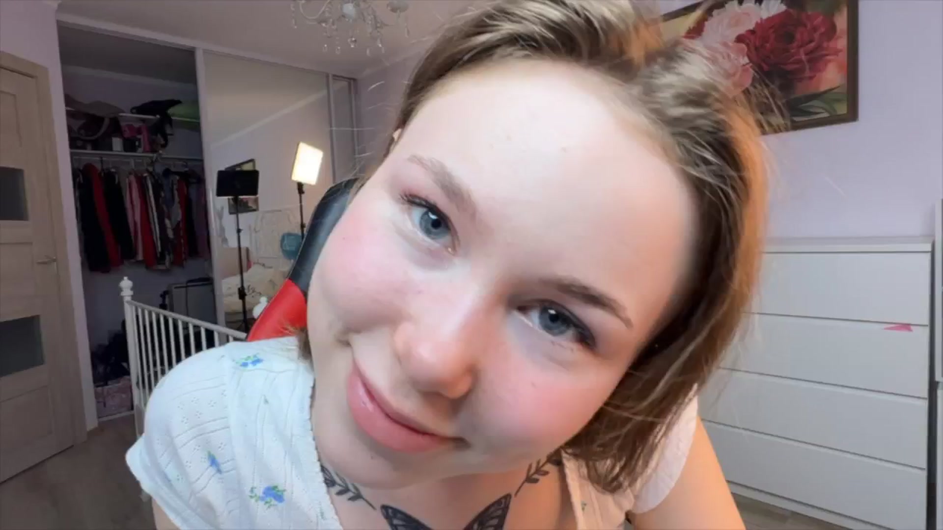 Gallery image thumbnail from Melissa_Wayne's myfreecams stream on, 06/29/2025, 10:03 image 19 of 20