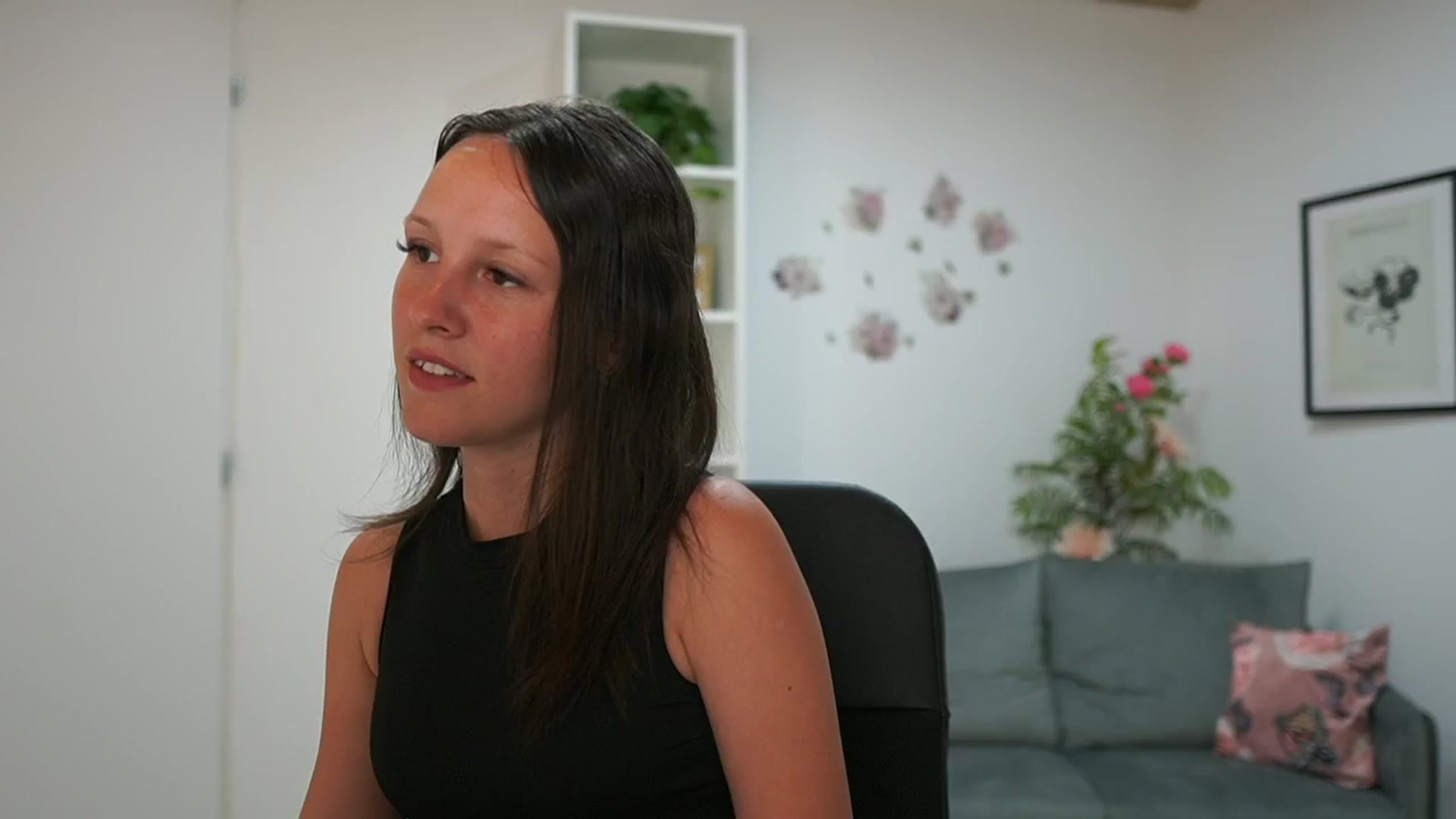 Gallery image thumbnail from Melissa__More's myfreecams stream on, 05/28/2024, 10:09 image 16 of 20