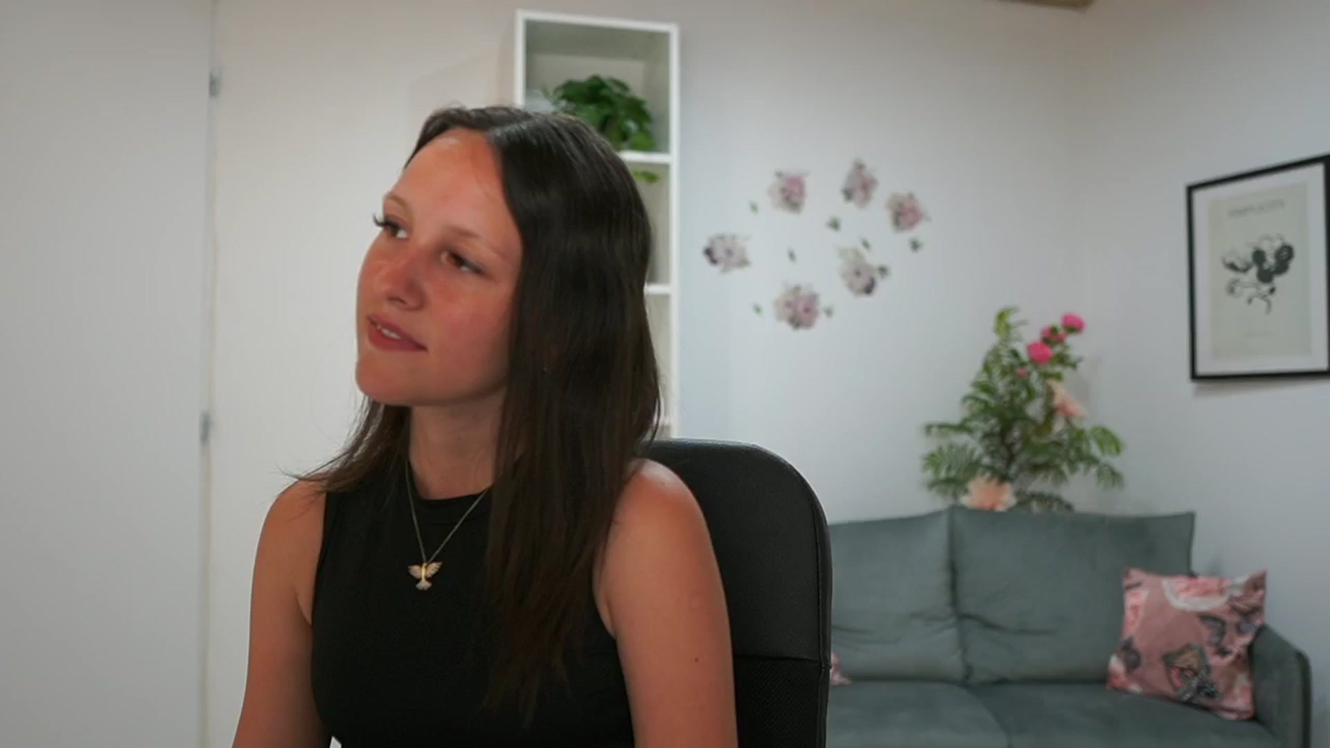 Gallery image thumbnail from Melissa__More's myfreecams stream on, 05/28/2024, 11:05 image 15 of 20