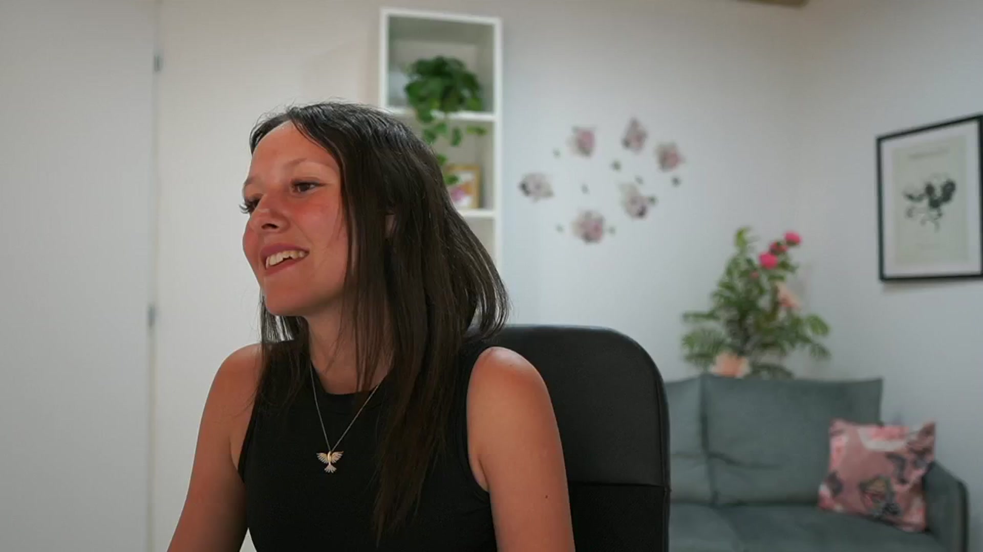 Gallery image thumbnail from Melissa__More's myfreecams stream on, 05/28/2024, 12:59 image 3 of 20