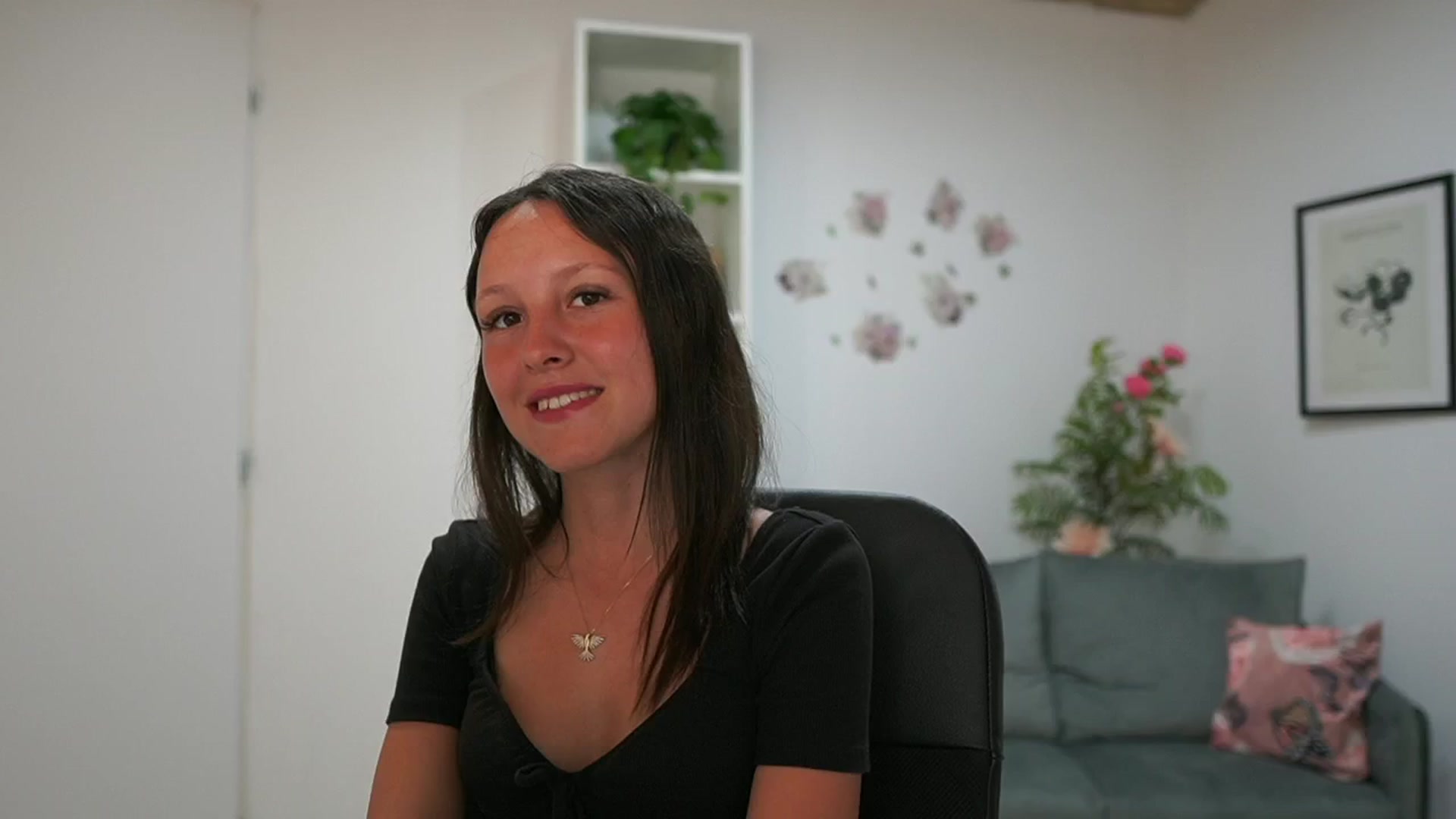 Gallery image thumbnail from Melissa__More's myfreecams stream on, 05/29/2024, 08:49 image 8 of 20