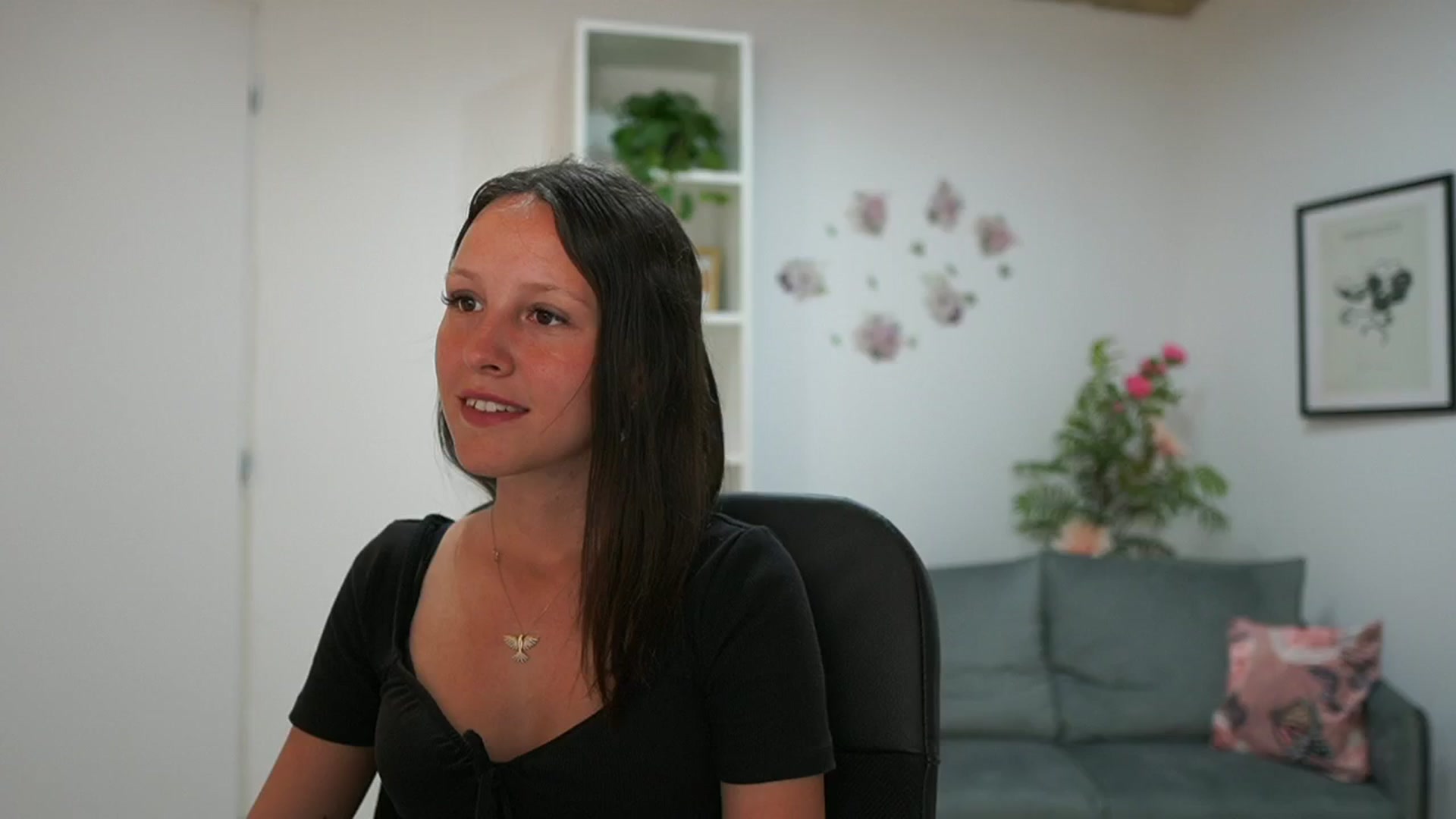 Gallery image thumbnail from Melissa__More's myfreecams stream on, 05/29/2024, 09:28 image 16 of 20