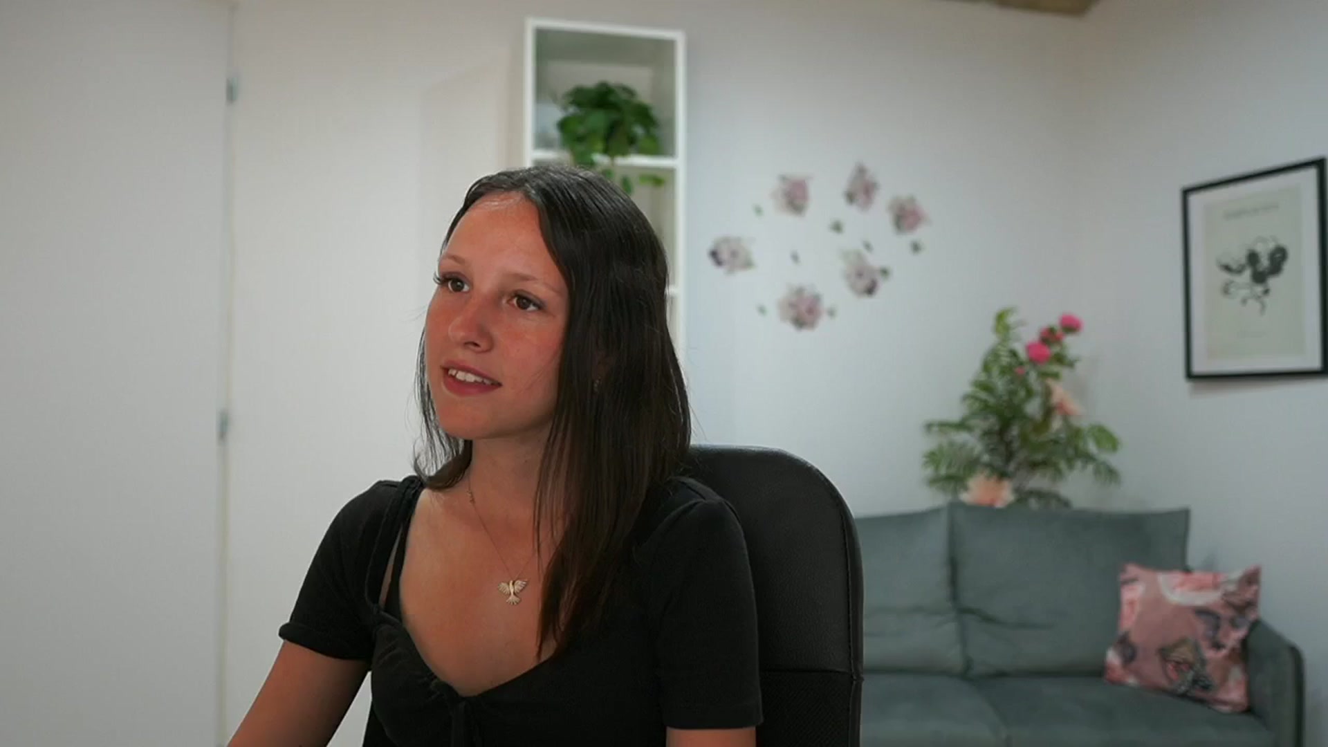 Gallery image thumbnail from Melissa__More's myfreecams stream on, 05/29/2024, 09:28 image 3 of 20