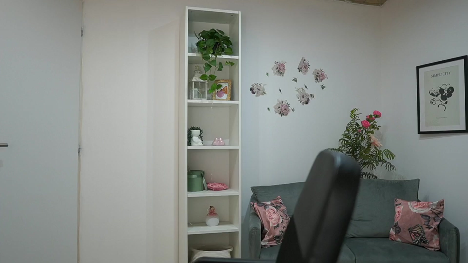 Gallery image thumbnail from Melissa__More's myfreecams stream on, 05/29/2024, 10:42 image 18 of 20