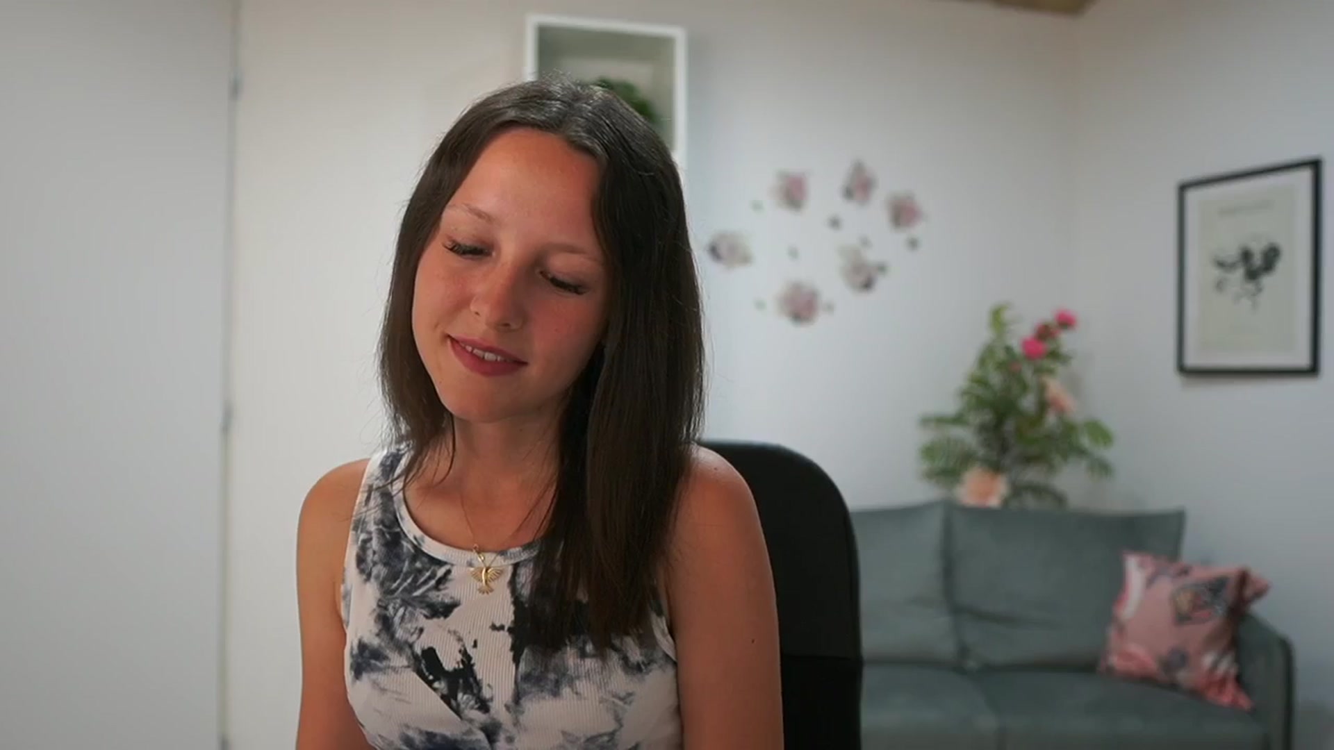 Gallery image thumbnail from Melissa__More's myfreecams stream on, 06/01/2024, 08:29 image 16 of 20