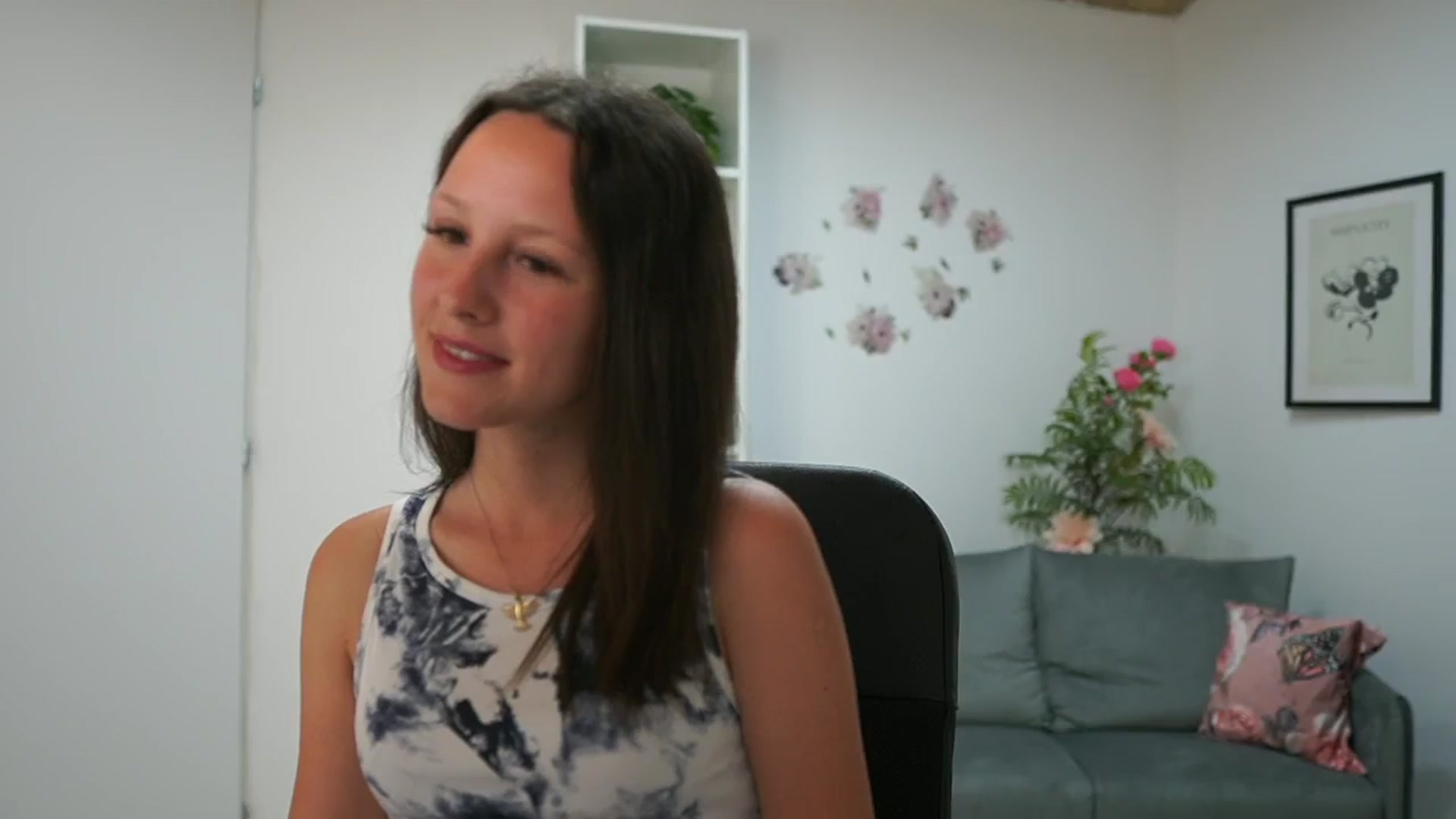 Gallery image thumbnail from Melissa__More's myfreecams stream on, 06/01/2024, 09:57 image 9 of 20