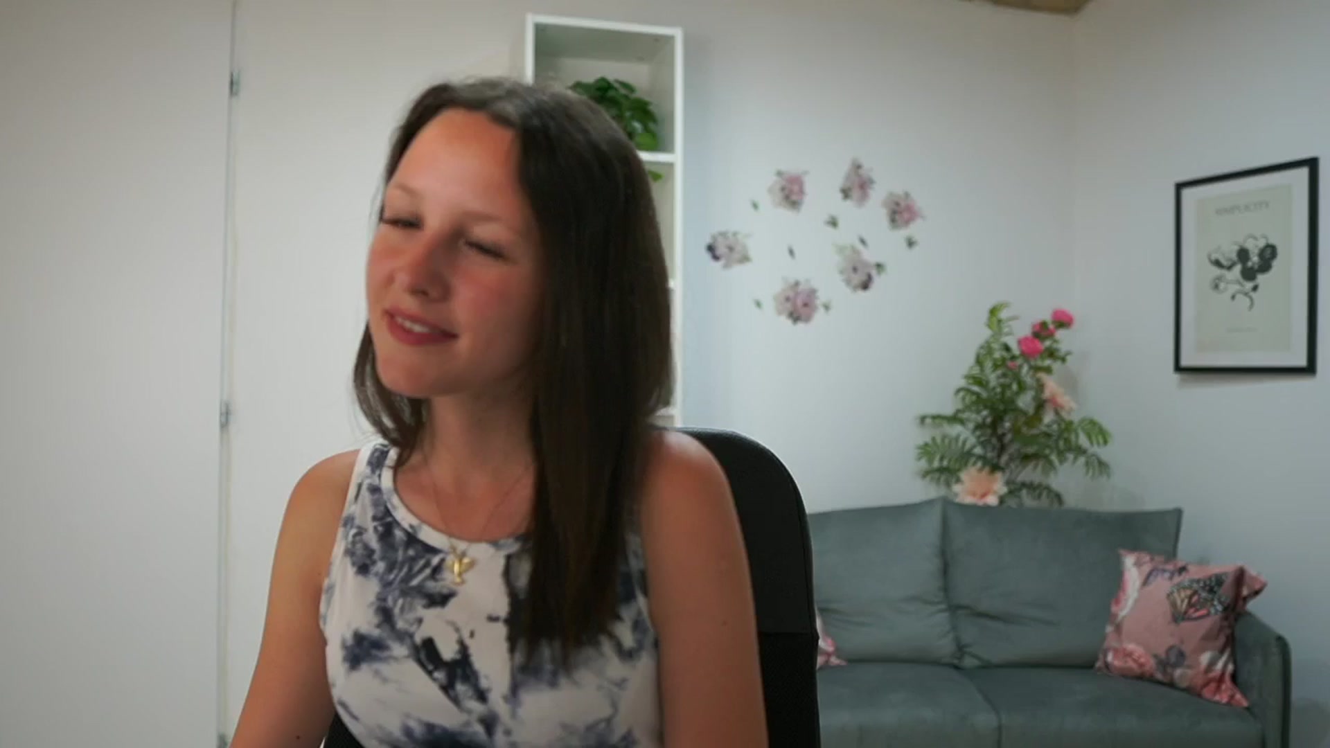 Gallery image thumbnail from Melissa__More's myfreecams stream on, 06/01/2024, 10:32 image 20 of 20