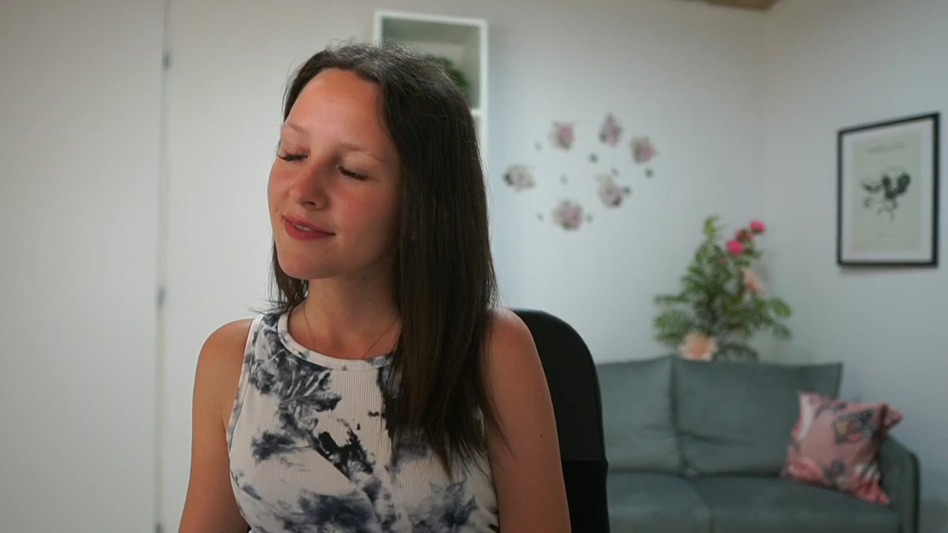 Gallery image thumbnail from Melissa__More's myfreecams stream on, 06/01/2024, 12:08 image 3 of 20