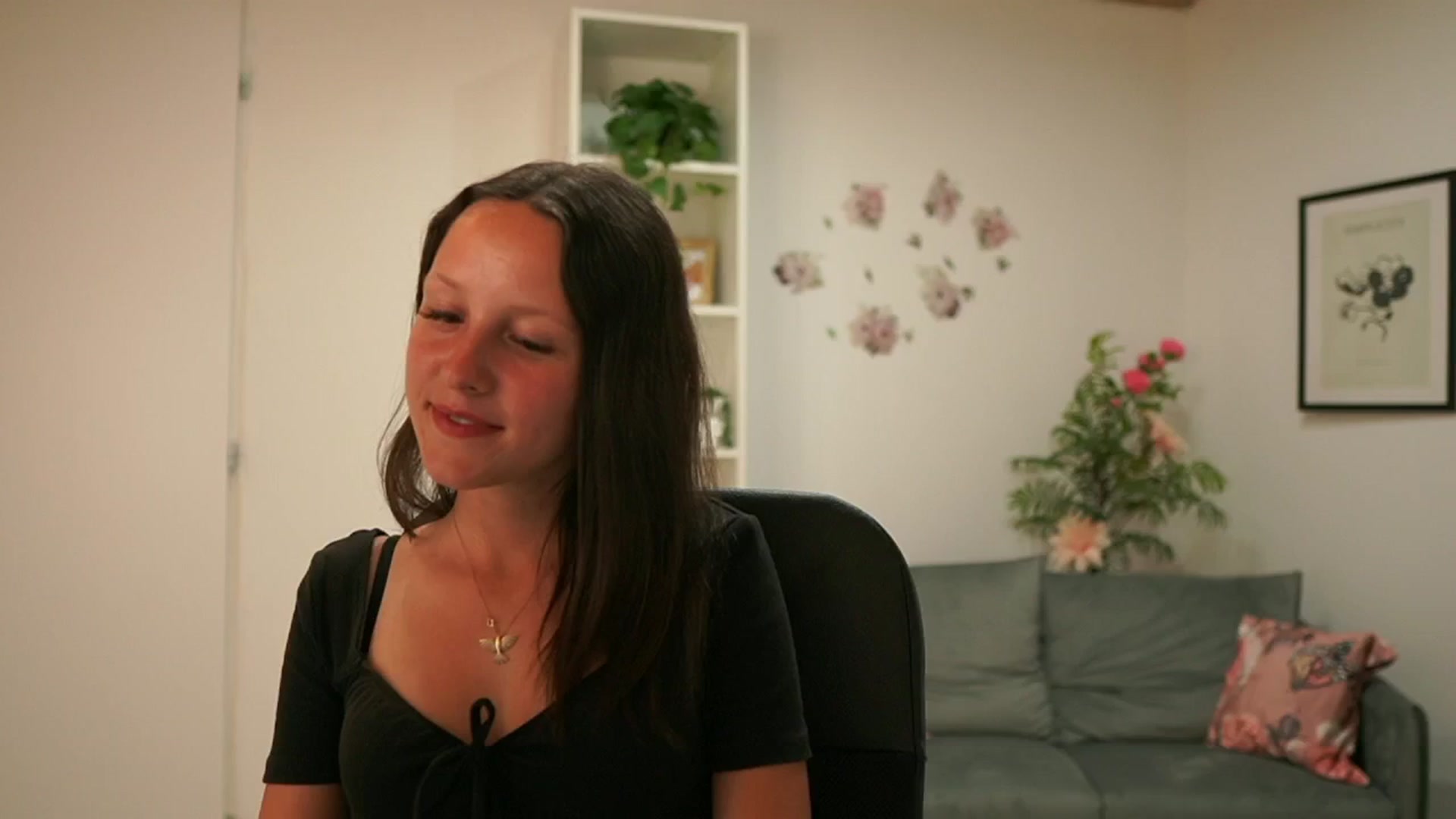 Gallery image thumbnail from Melissa__More's myfreecams stream on, 06/03/2024, 17:58 image 15 of 20