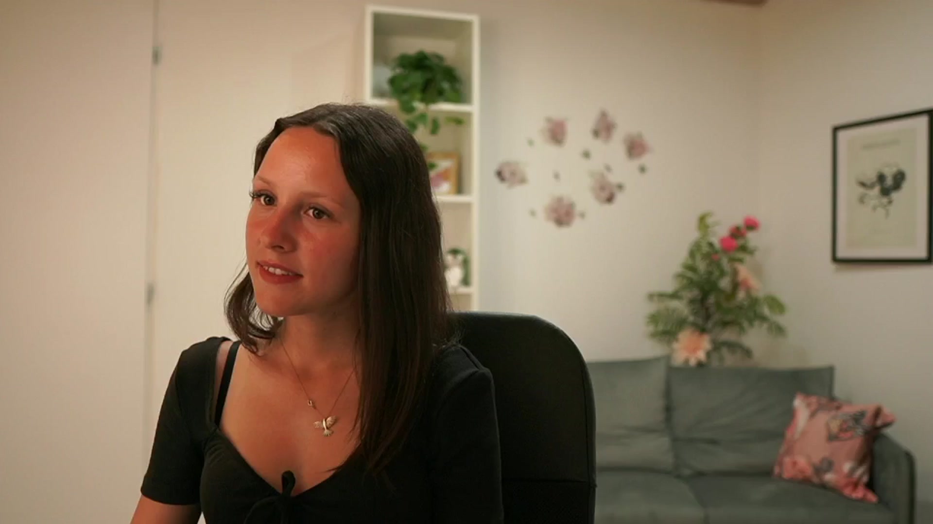Gallery image thumbnail from Melissa__More's myfreecams stream on, 06/03/2024, 17:58 image 17 of 20