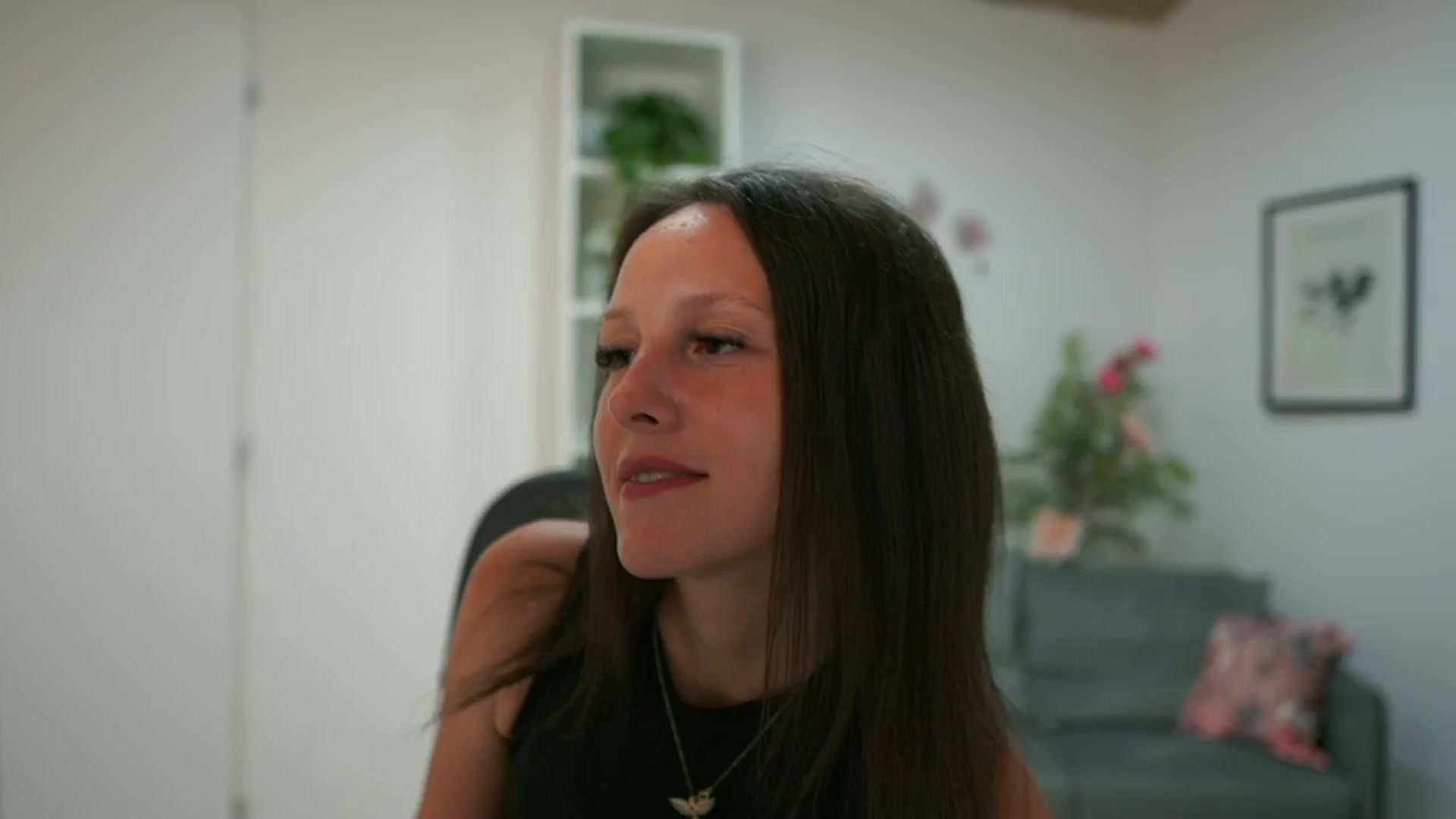 Gallery image thumbnail from Melissa__More's myfreecams stream on, 06/04/2024, 15:48 image 15 of 20