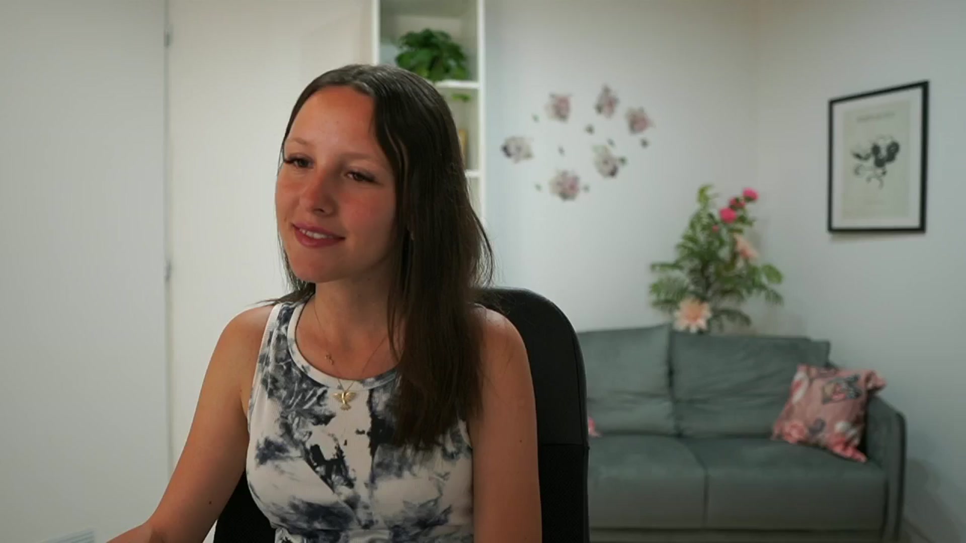 Gallery image thumbnail from Melissa__More's myfreecams stream on, 06/11/2024, 08:20 image 16 of 20