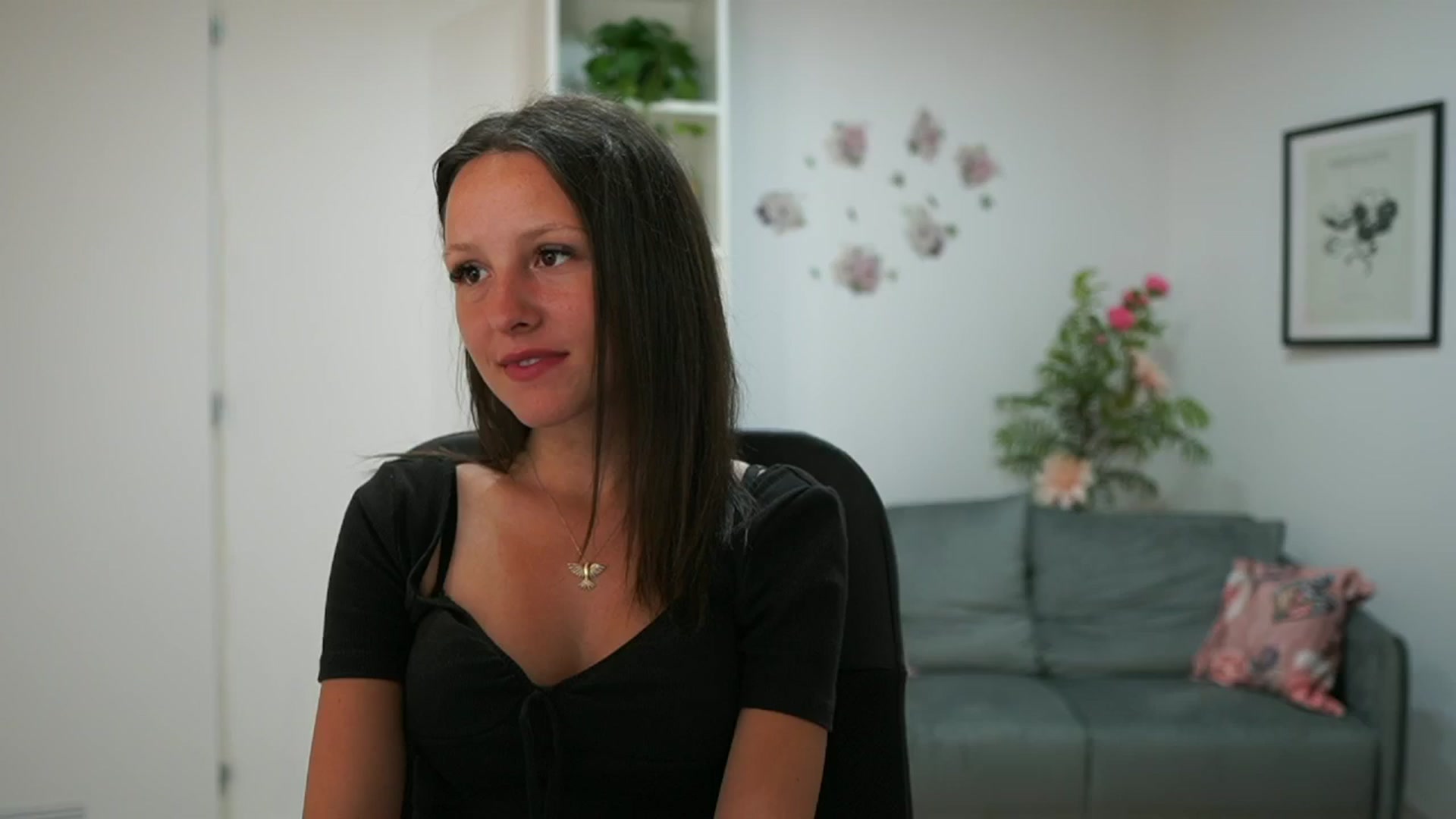 Gallery image thumbnail from Melissa__More's myfreecams stream on, 06/13/2024, 10:36 image 2 of 20