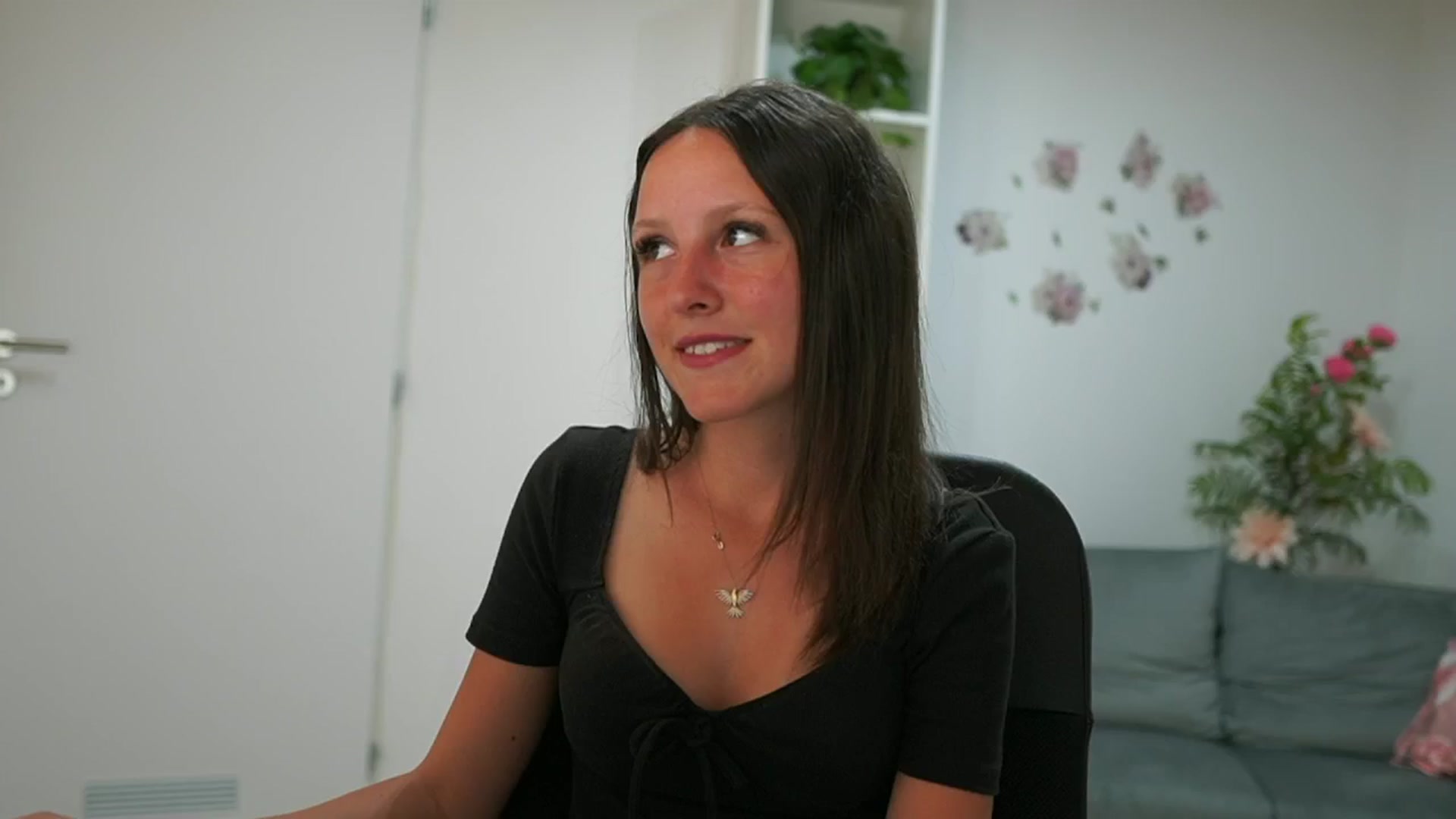 Gallery image thumbnail from Melissa__More's myfreecams stream on, 06/20/2024, 08:18 image 2 of 20