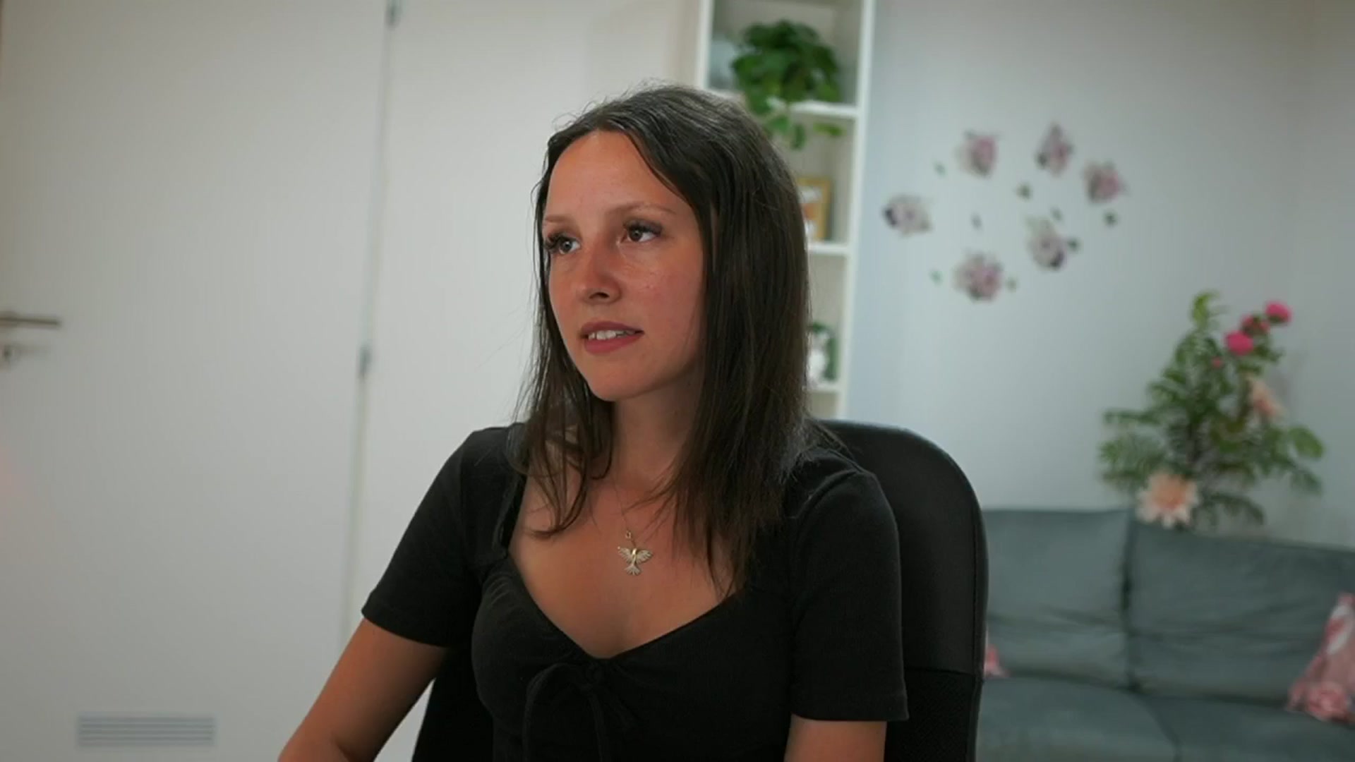 Gallery image thumbnail from Melissa__More's myfreecams stream on, 06/20/2024, 12:23 image 6 of 20