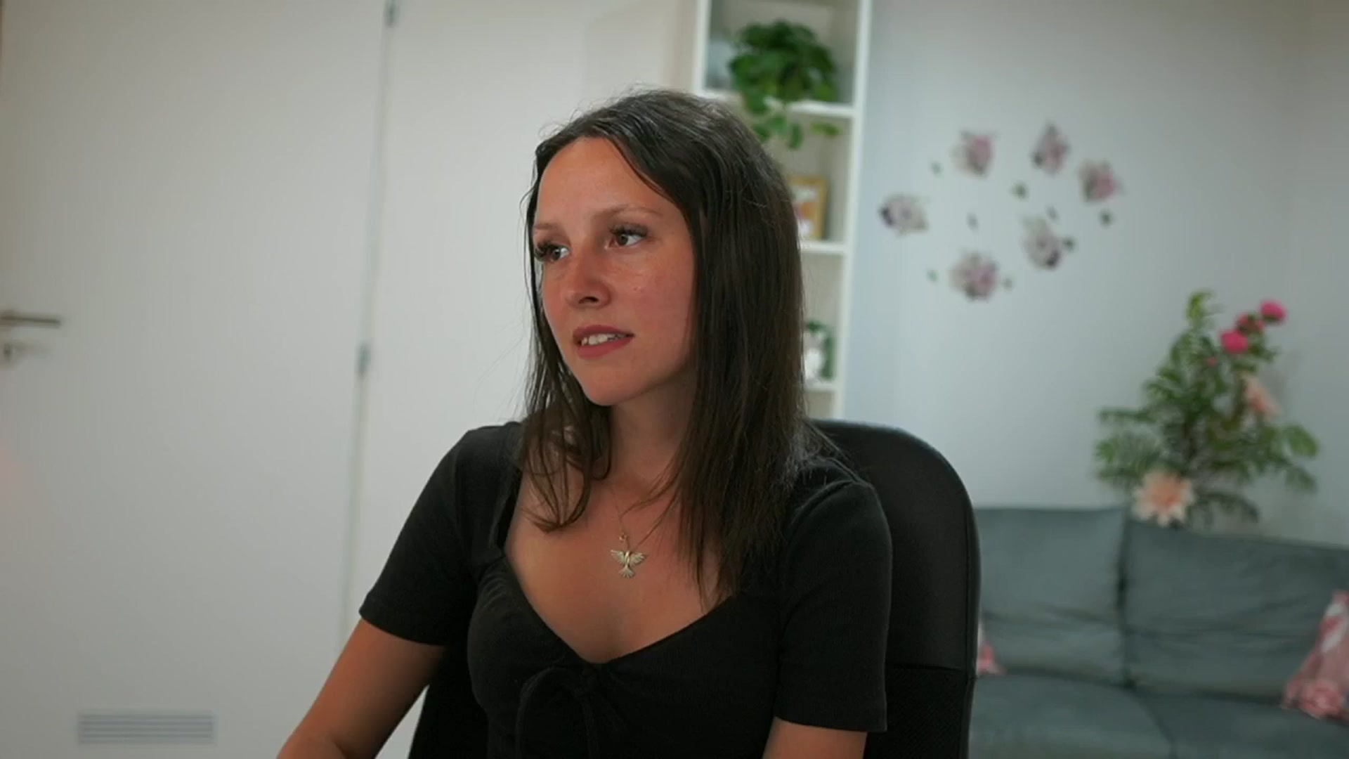 Gallery image thumbnail from Melissa__More's myfreecams stream on, 06/20/2024, 12:23 image 7 of 20
