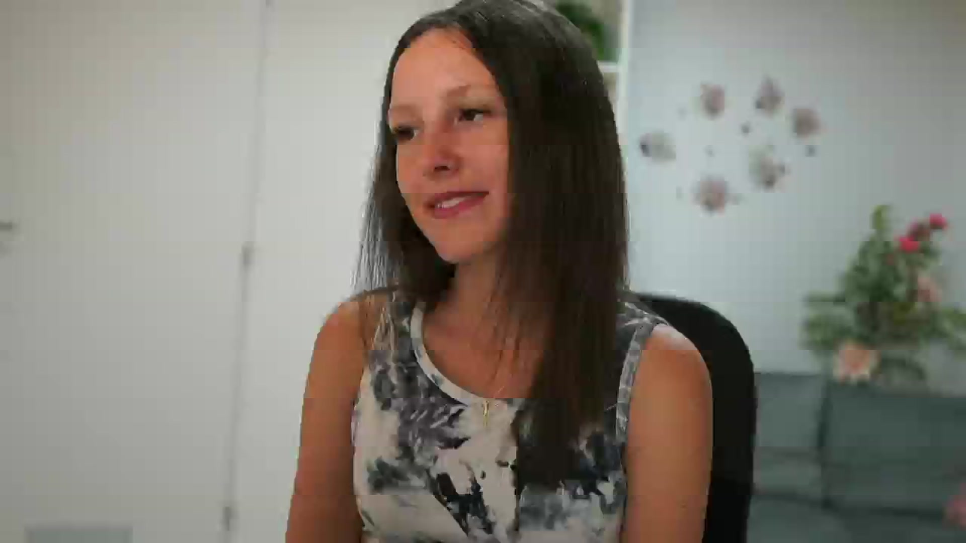 Gallery image thumbnail from Melissa__More's myfreecams stream on, 06/23/2024, 08:34 image 5 of 20