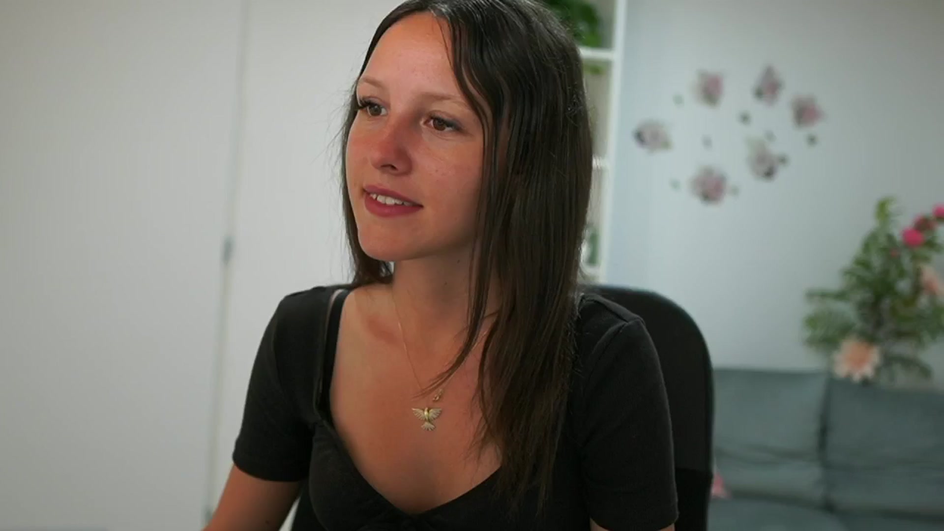 Gallery image thumbnail from Melissa__More's myfreecams stream on, 06/25/2024, 08:54 image 10 of 20