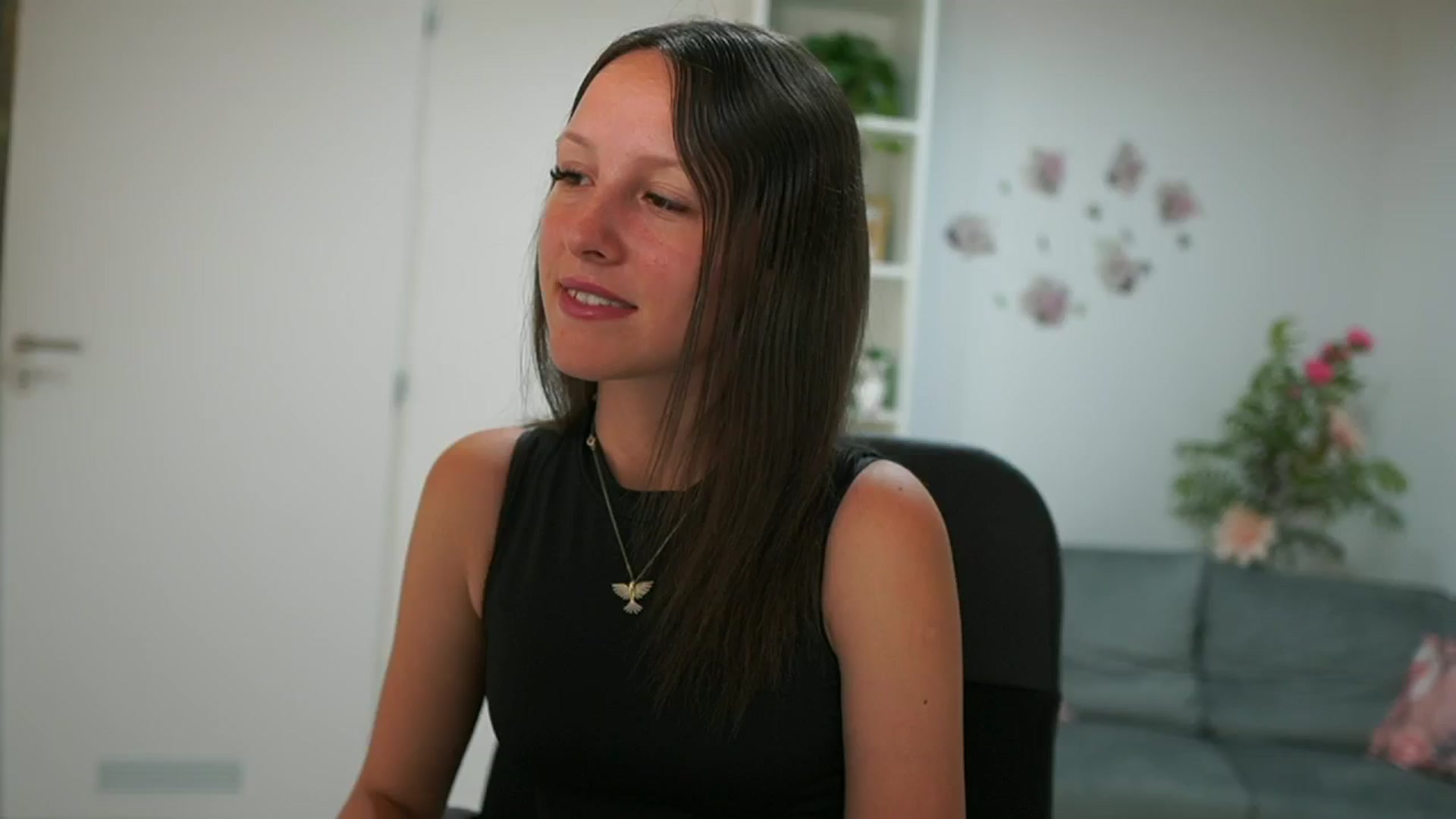 Gallery image thumbnail from Melissa__More's myfreecams stream on, 06/26/2024, 08:10 image 13 of 20