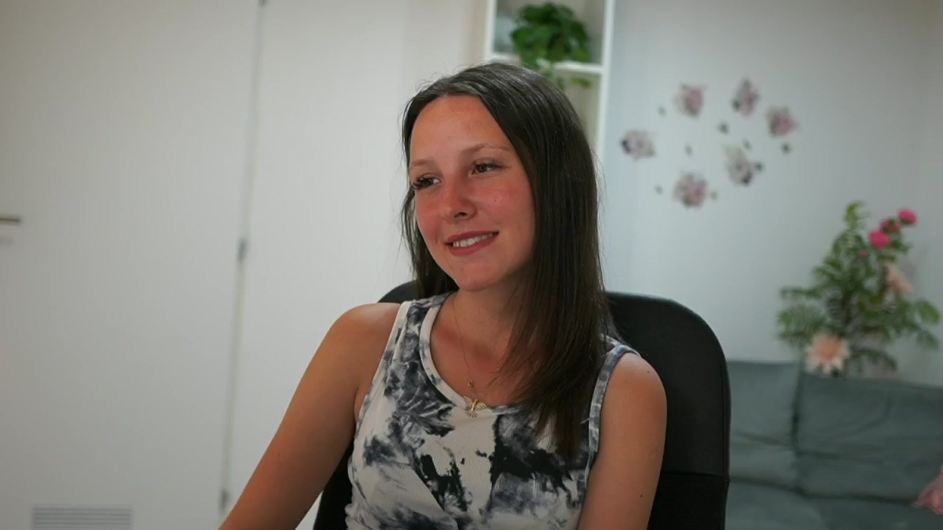 Gallery image thumbnail from Melissa__More's myfreecams stream on, 06/30/2024, 11:01 image 20 of 20