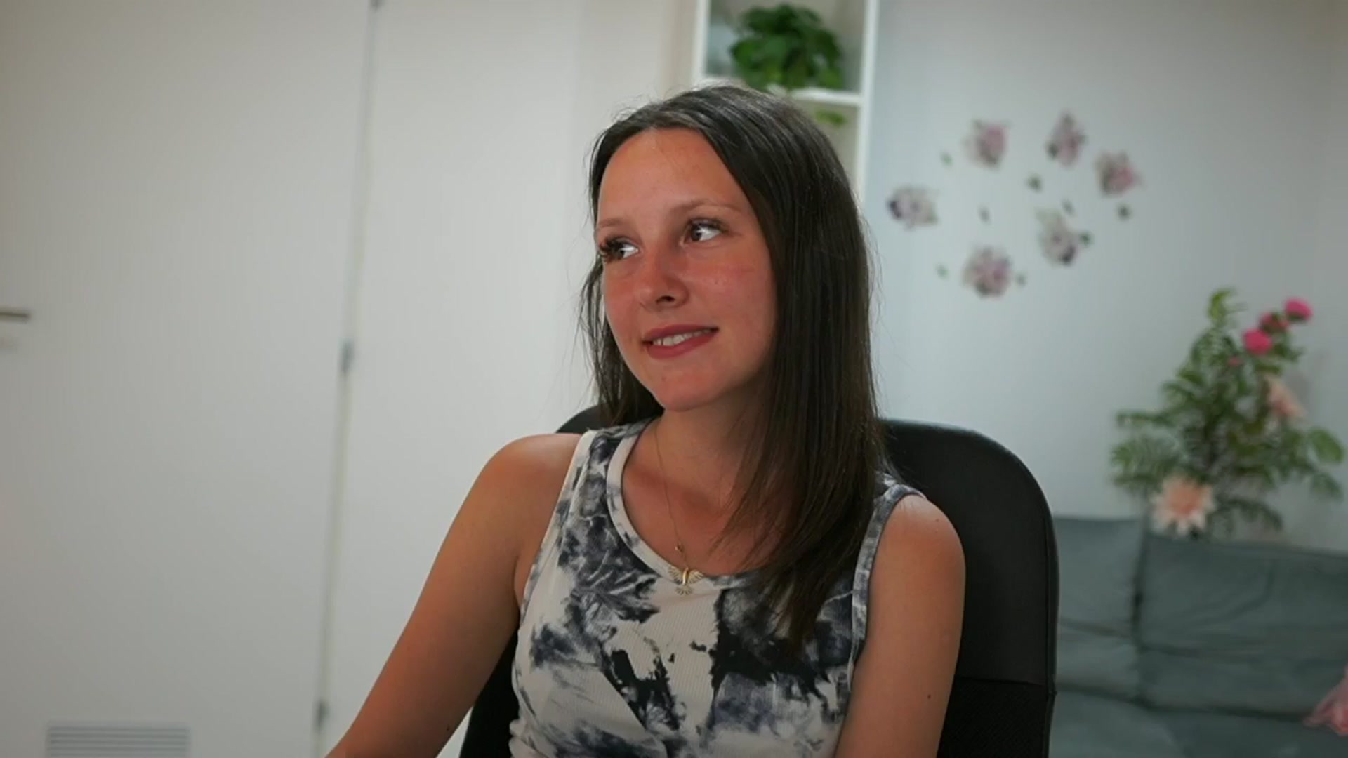 Gallery image thumbnail from Melissa__More's myfreecams stream on, 06/30/2024, 11:01 image 10 of 20