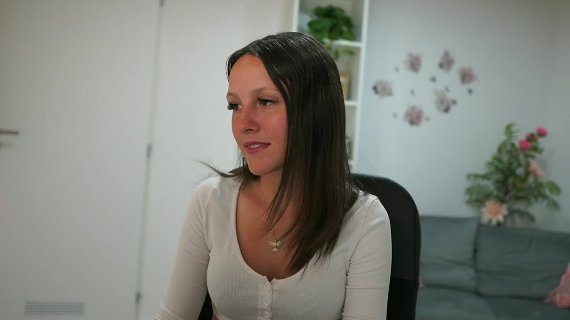 Gallery image thumbnail from Melissa__More's myfreecams stream on, 07/03/2024, 08:33 image 7 of 20