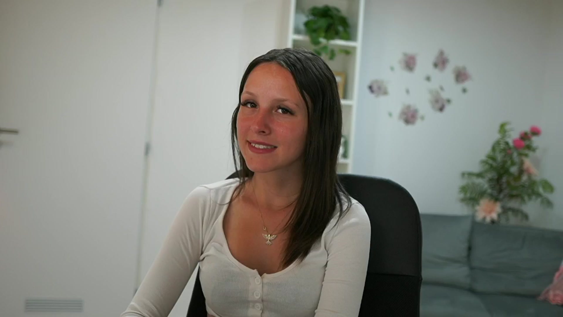 Gallery image thumbnail from Melissa__More's myfreecams stream on, 07/03/2024, 09:42 image 6 of 20
