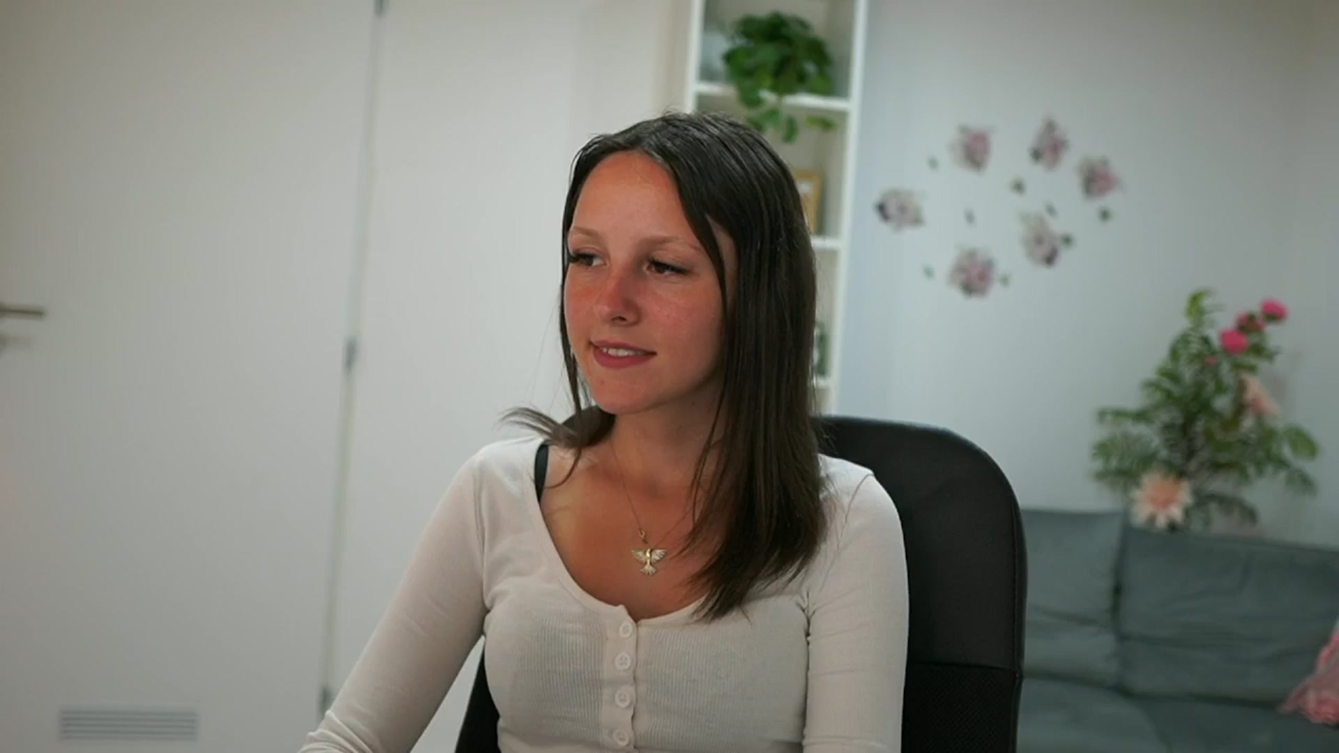 Gallery image thumbnail from Melissa__More's myfreecams stream on, 07/03/2024, 09:57 image 11 of 20