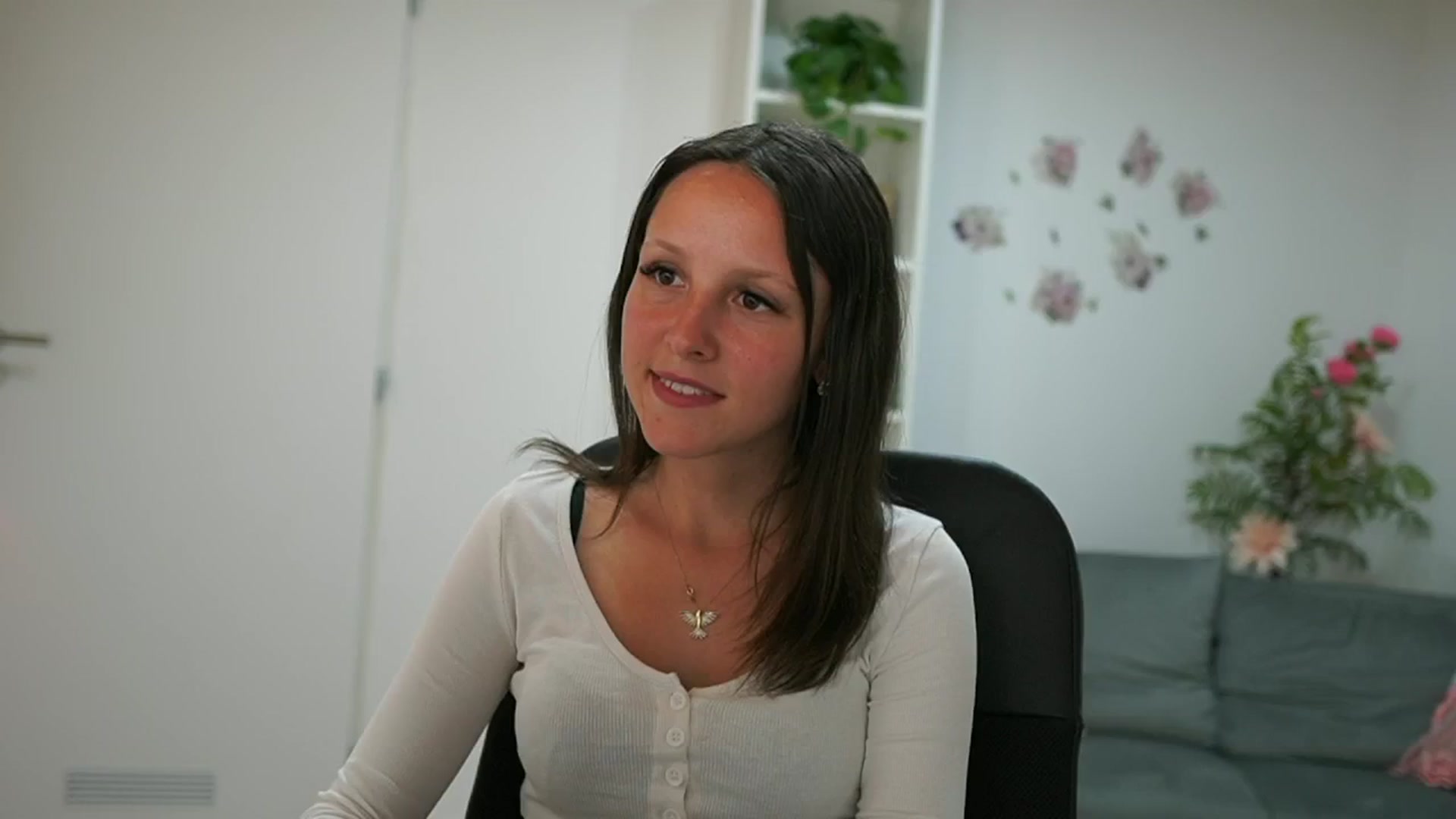 Gallery image thumbnail from Melissa__More's myfreecams stream on, 07/03/2024, 09:57 image 19 of 20
