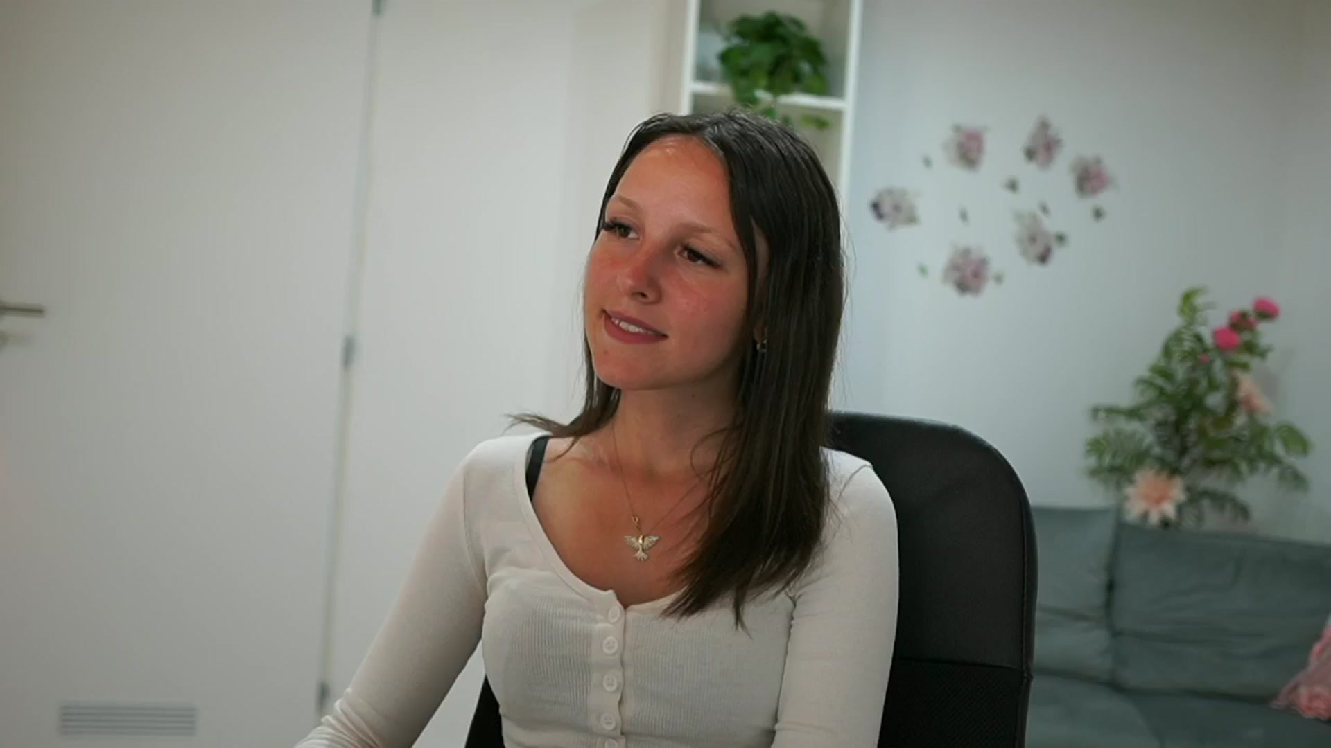 Gallery image thumbnail from Melissa__More's myfreecams stream on, 07/03/2024, 09:57 image 9 of 20