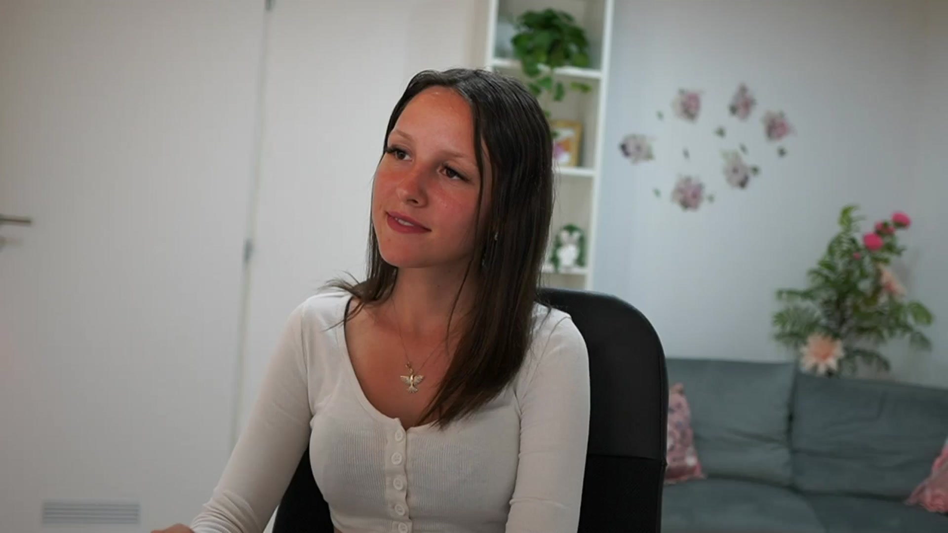 Gallery image thumbnail from Melissa__More's myfreecams stream on, 07/03/2024, 10:49 image 10 of 20